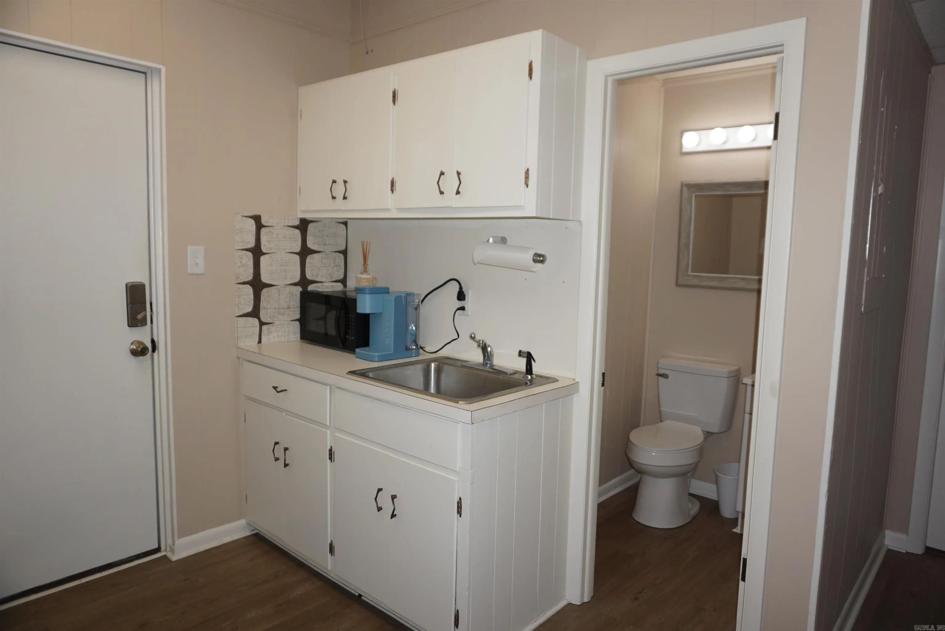 Property at 500 W Arch - Image 22