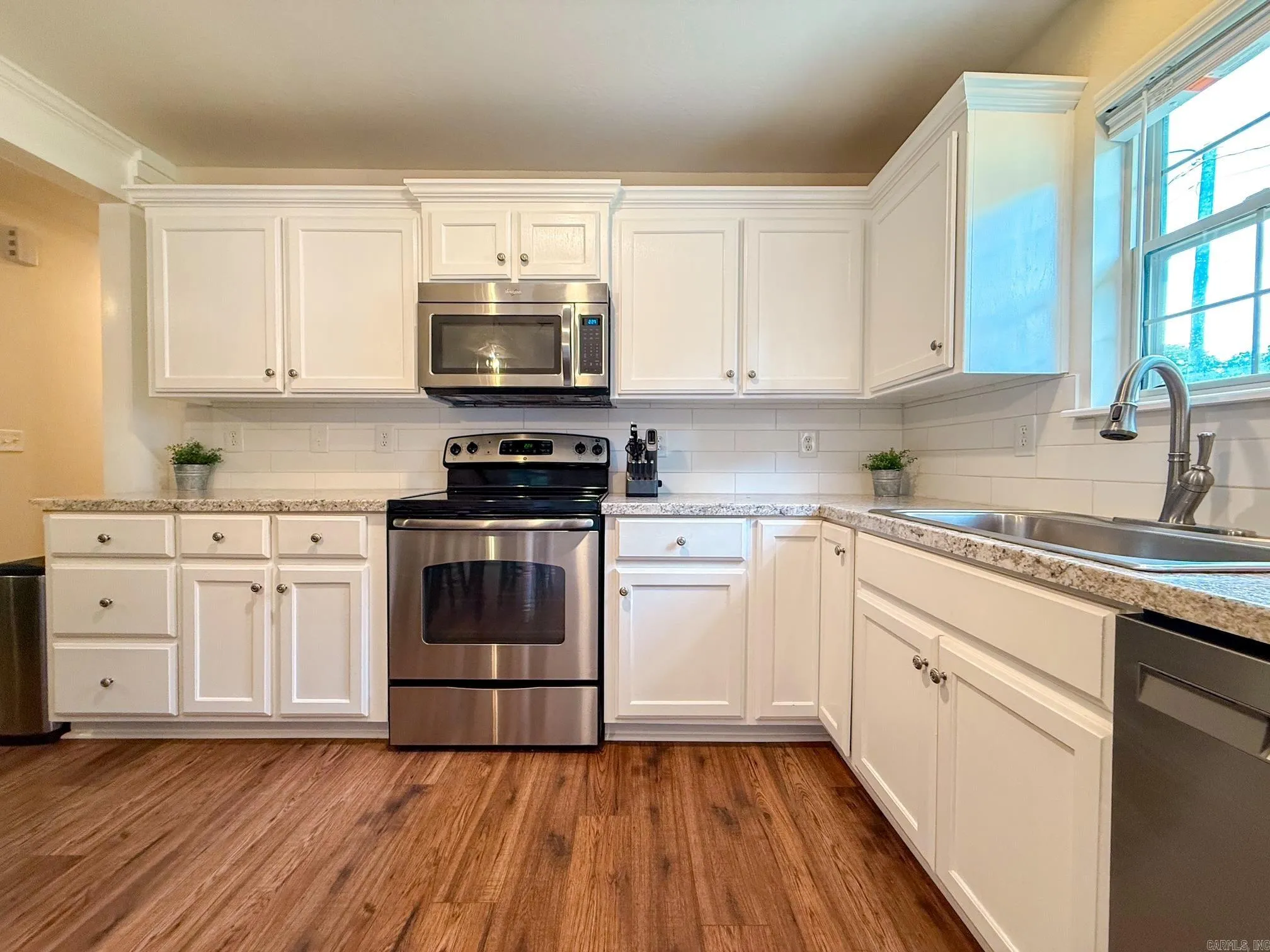Property at 172  Heather lane - Image 12