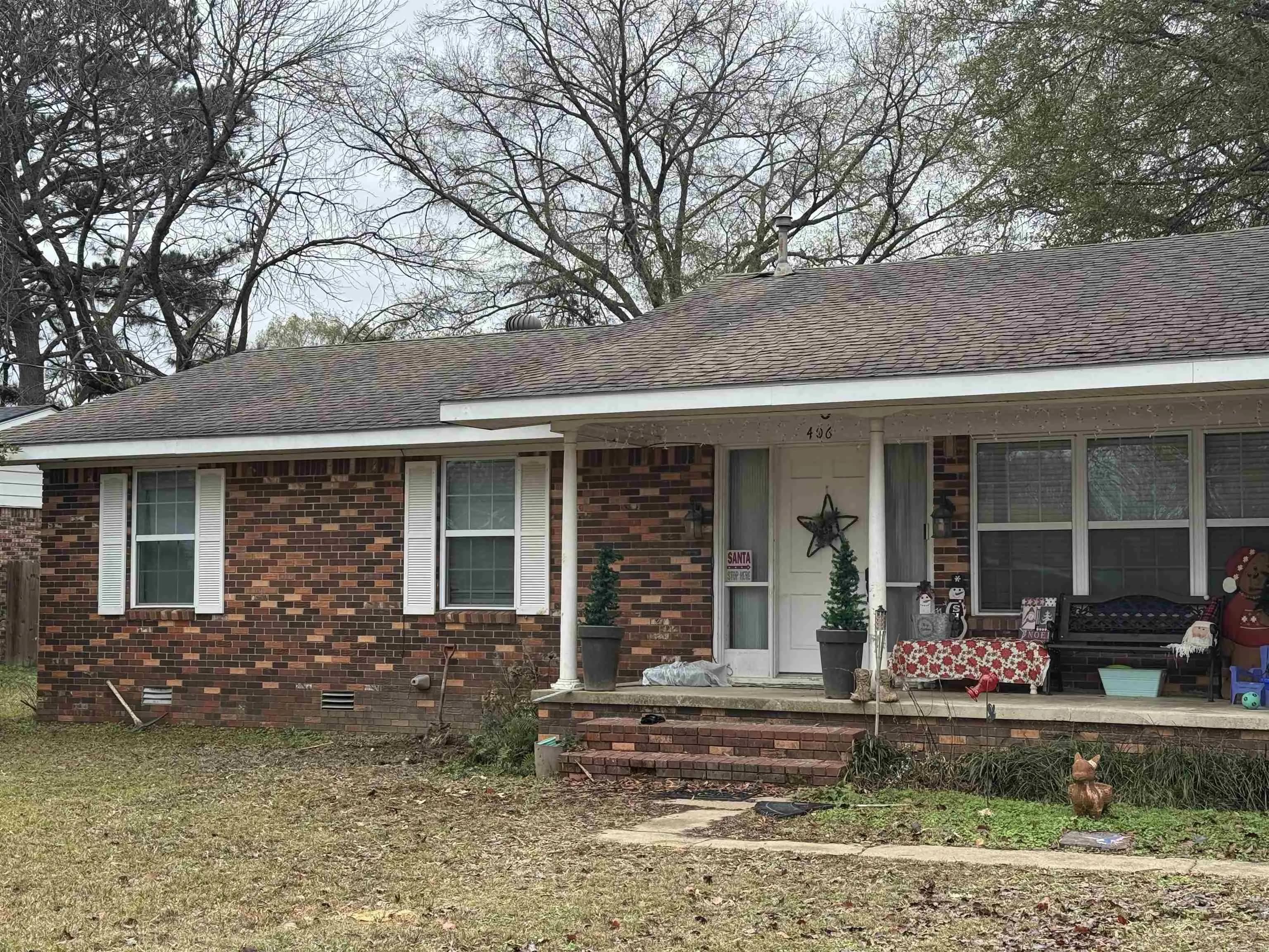 Property at 406 NE 6th - Image 2