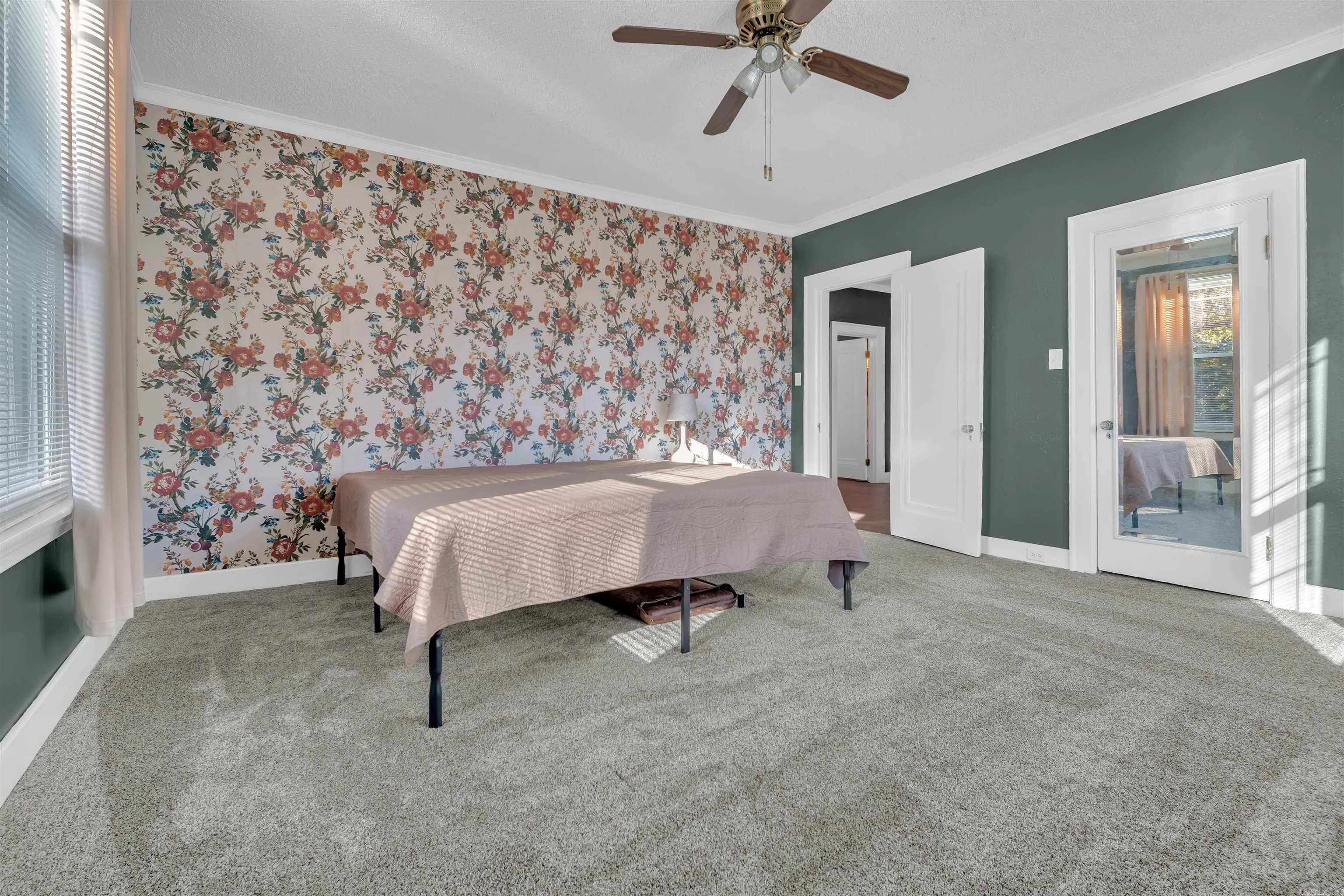 Property at 403 W Church - Image 15