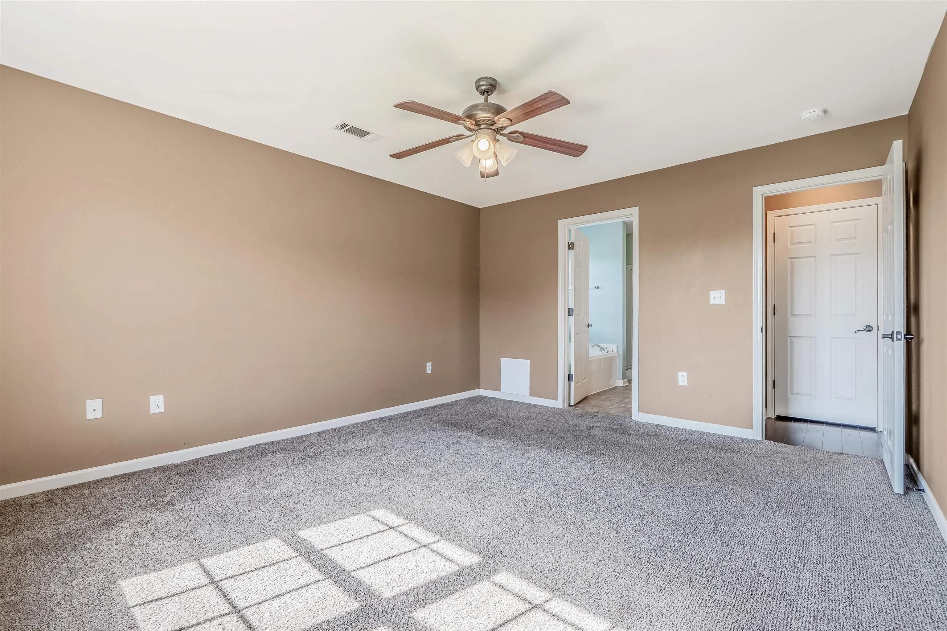 Property at 14000  Knighton cove - Image 20