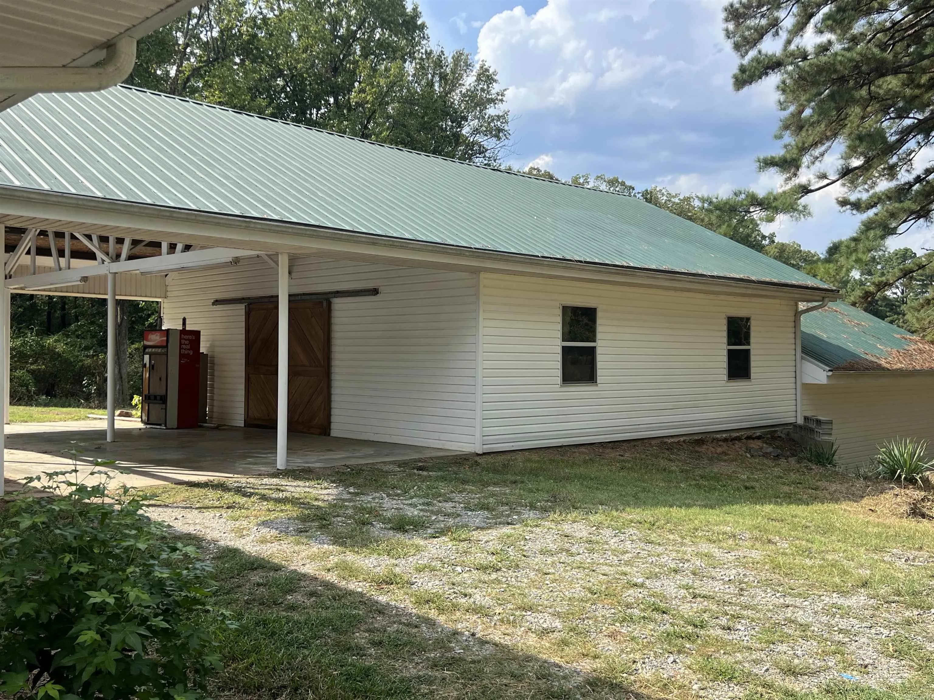 Property at 8611  Sulphur springs - Image 8