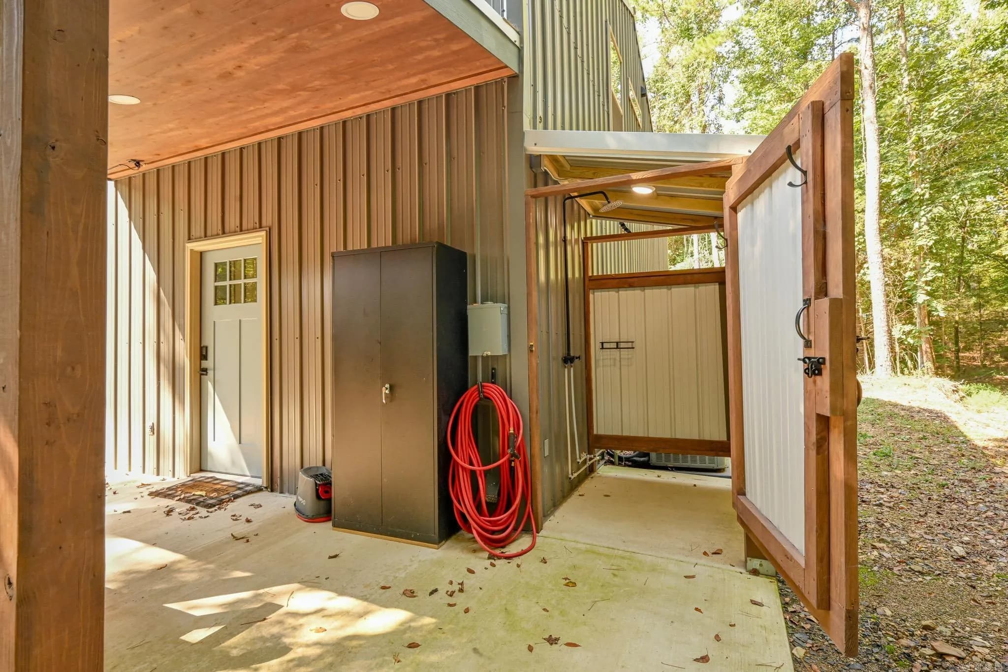Property at 2467  Hwy 375 e - Image 45