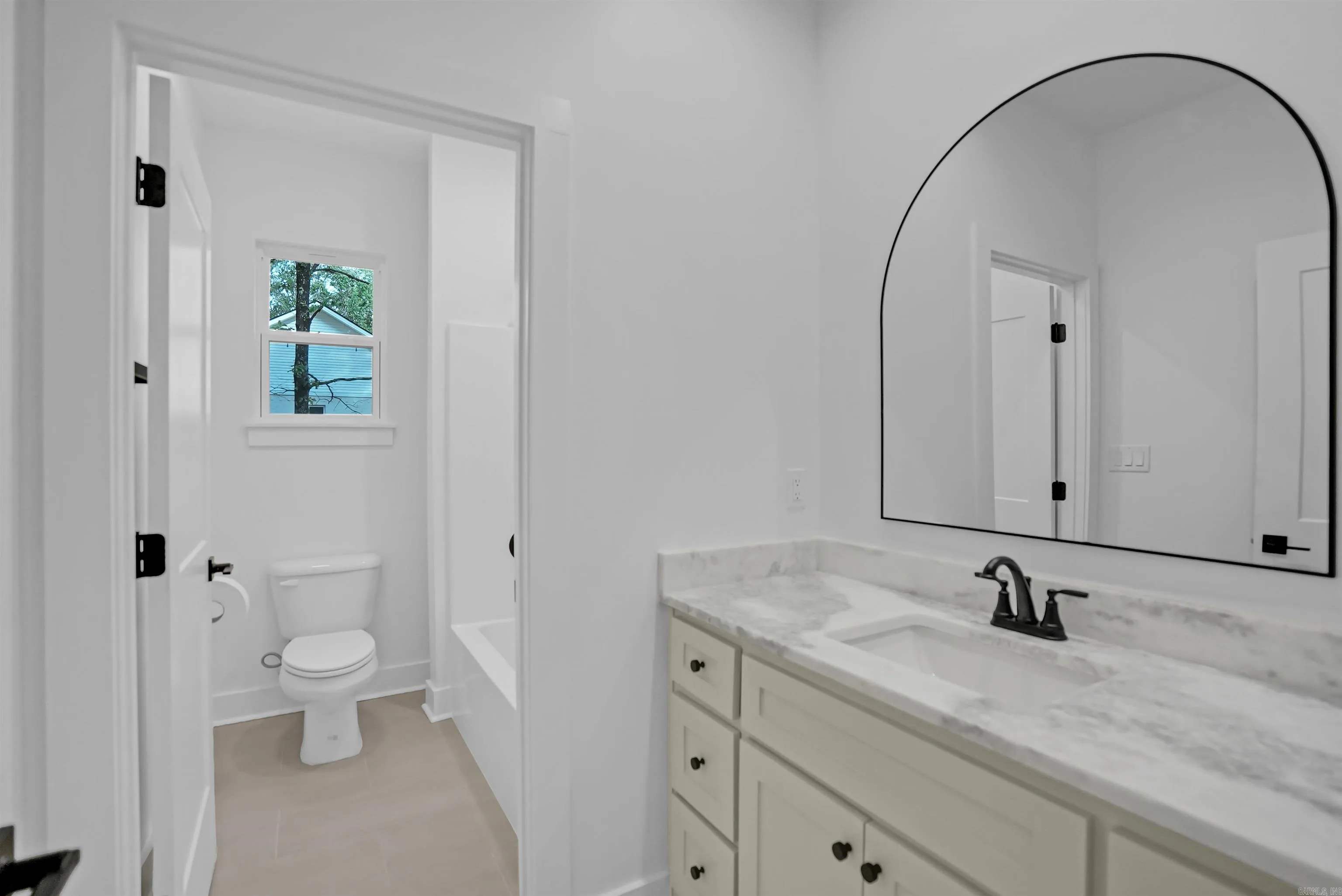 Property at 340  Sellers - Image 15