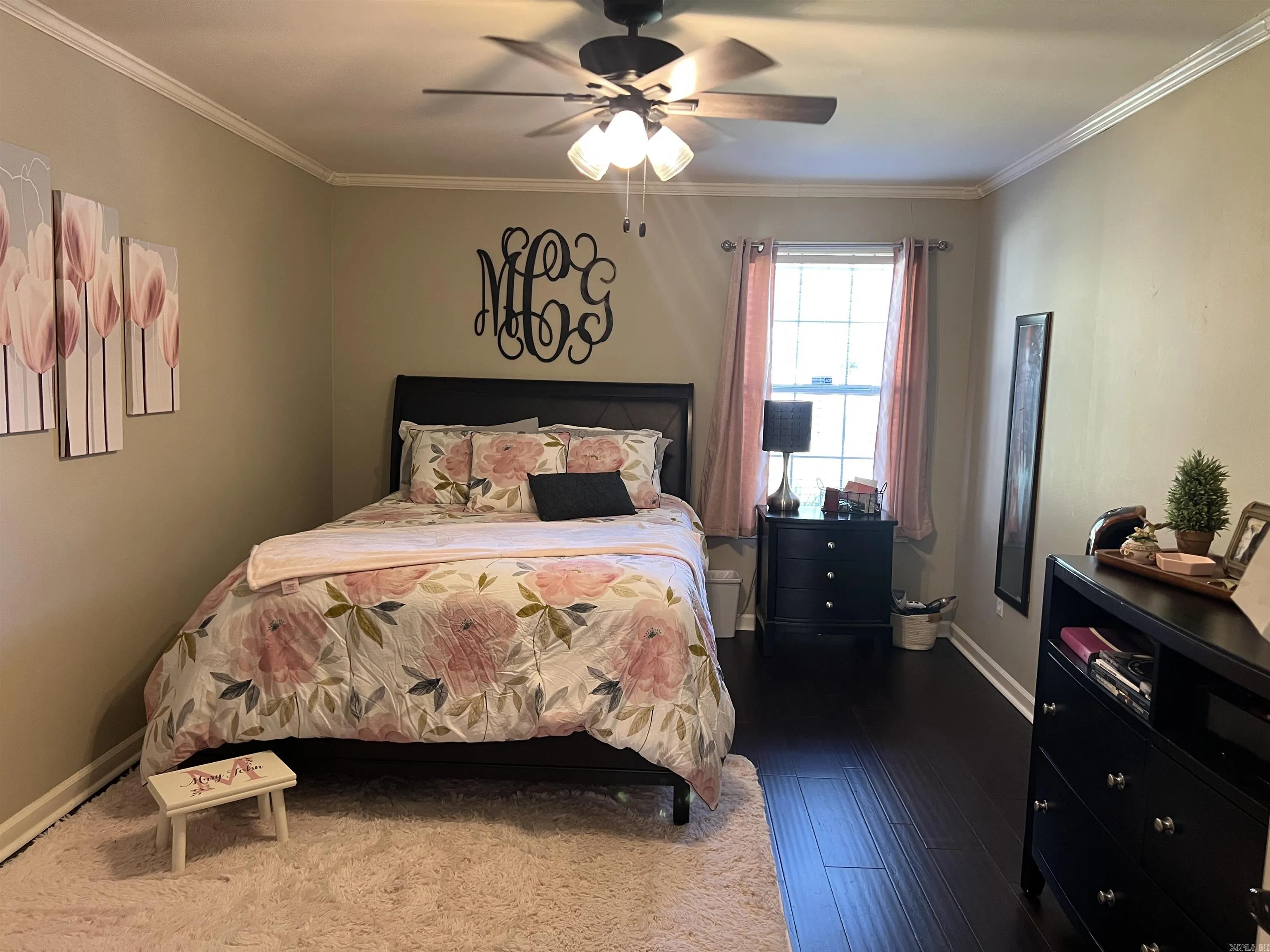Property at 319  Edwards - Image 38