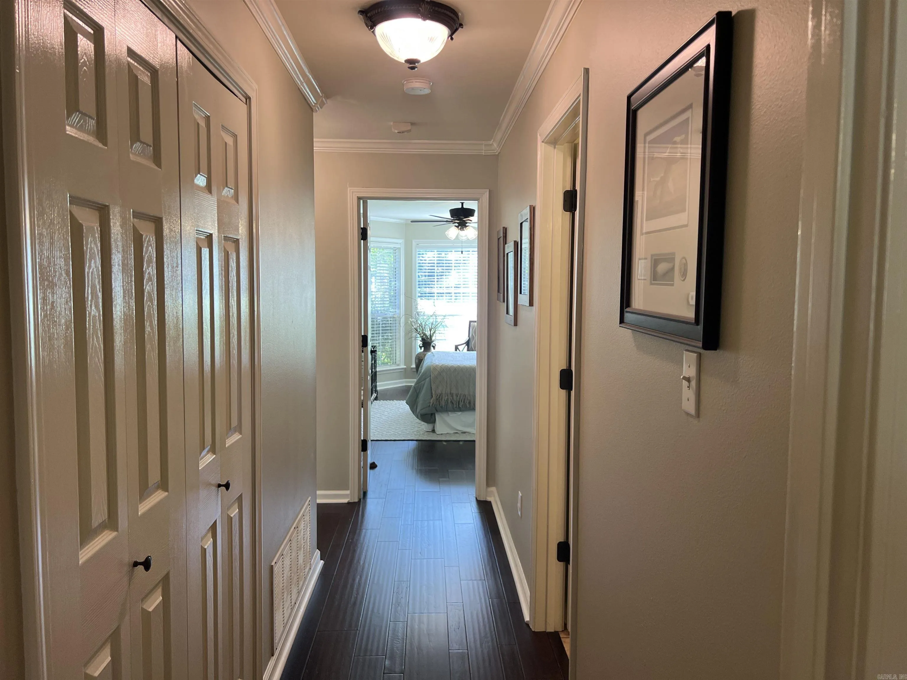 Property at 319  Edwards - Image 37