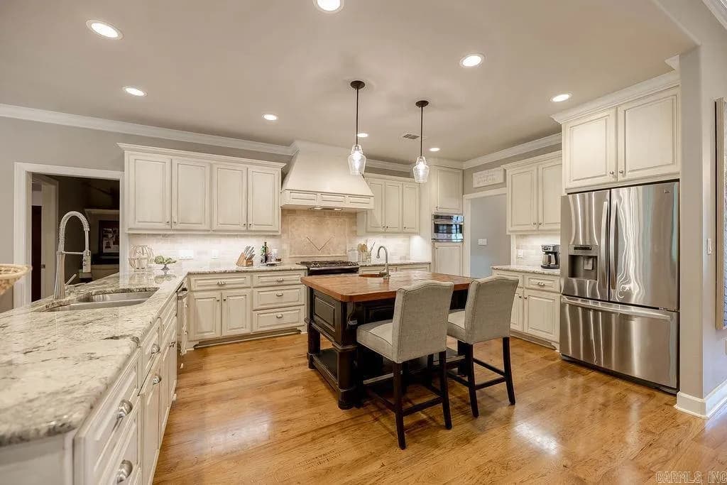 Property at 226  Cedar hill - Image 13