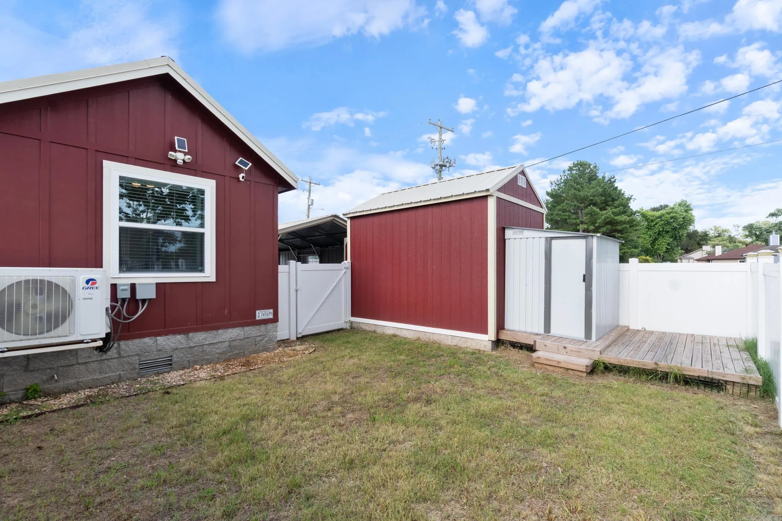 Property at 828 E Mango way - Image 15