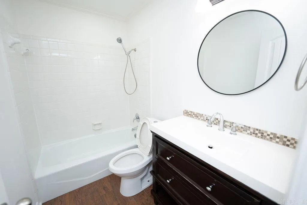 Property at 2904  Stivers - Image 22