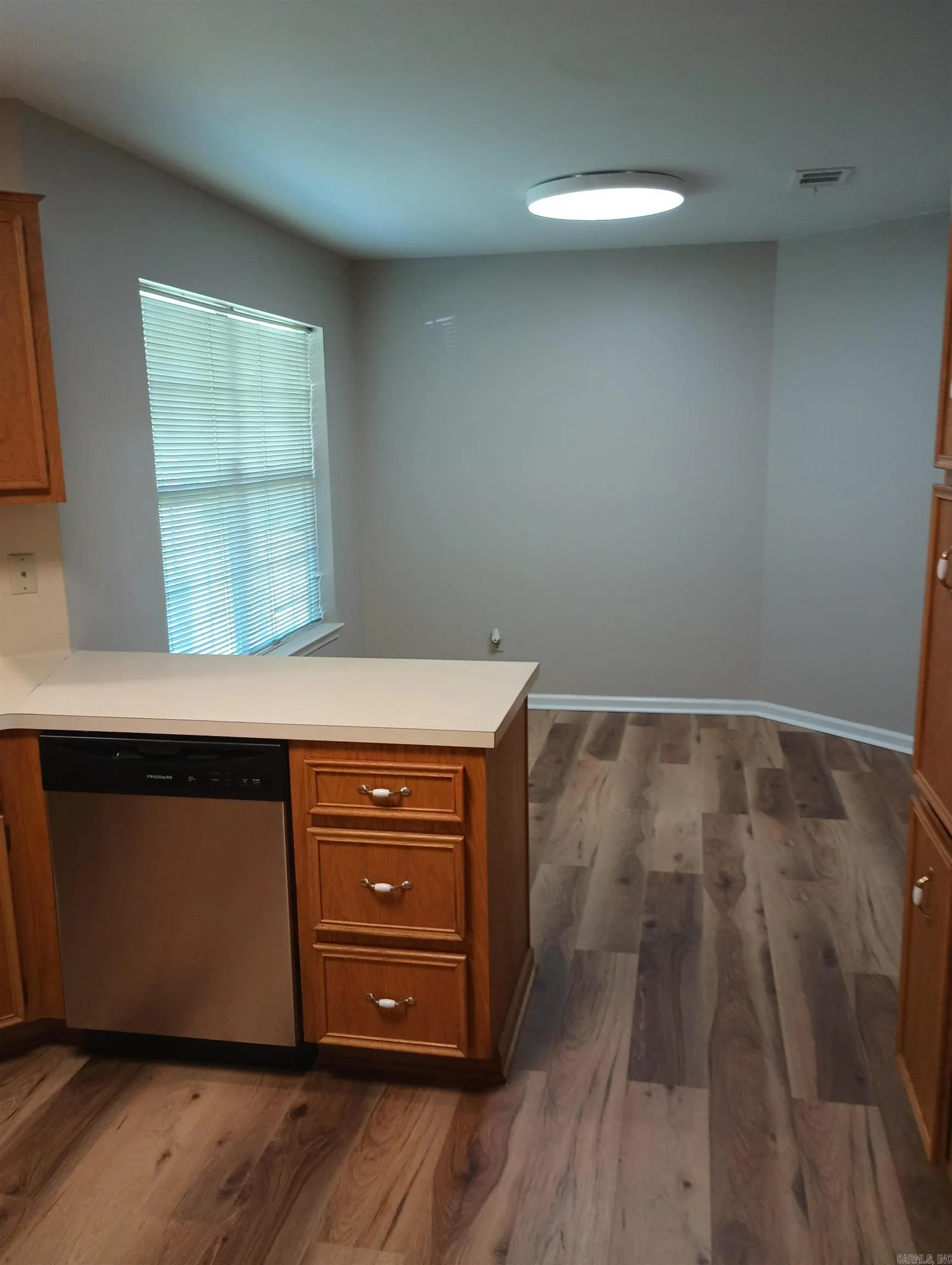 Property at 106  Winona - Image 7