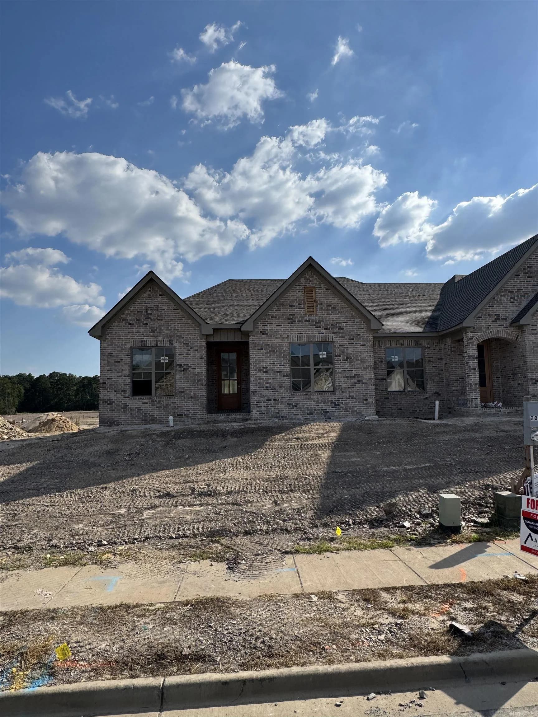 Property at 207  Edgewood - Image 16