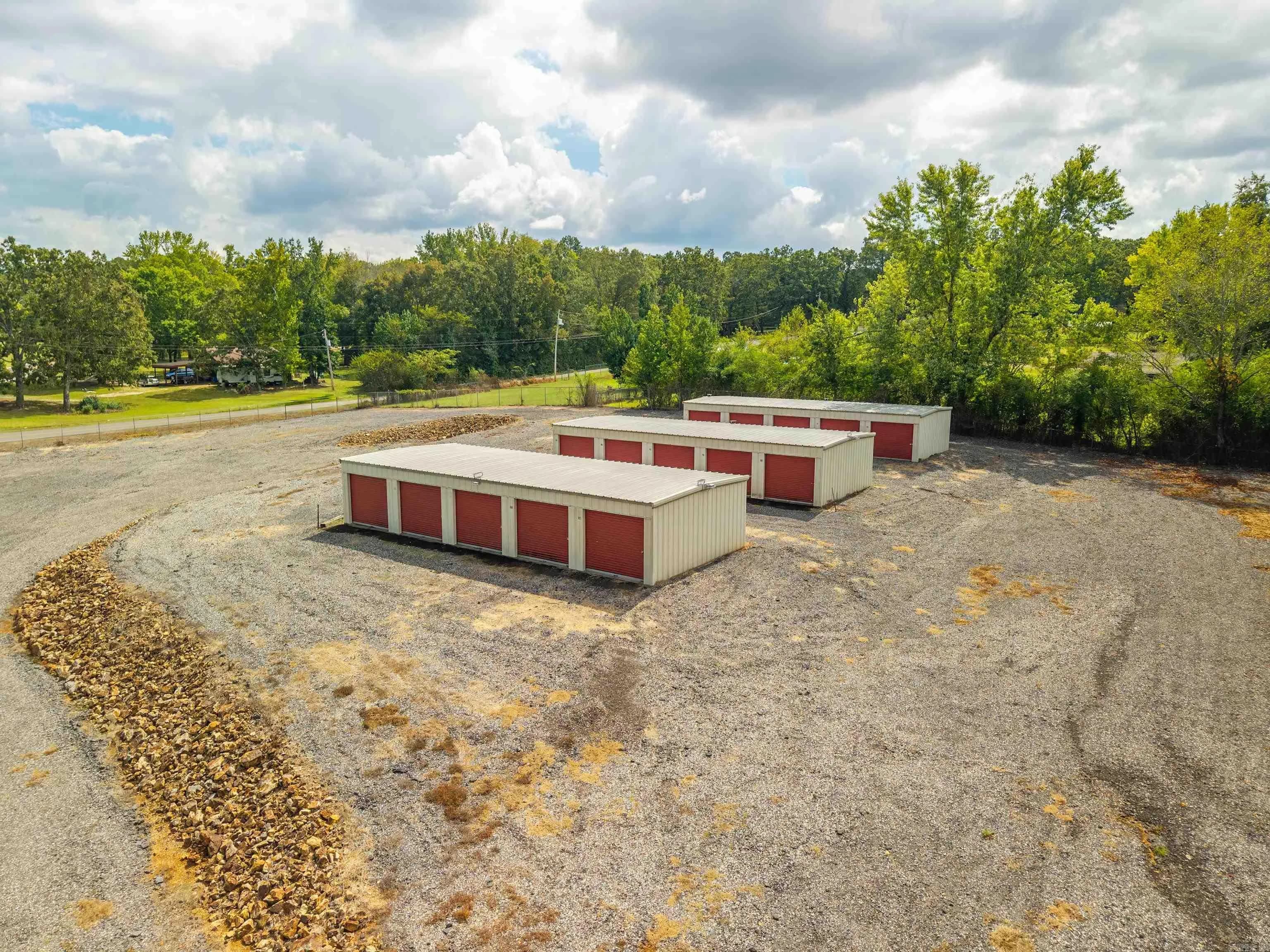Property at 21565  Hwy 51 - Image 17