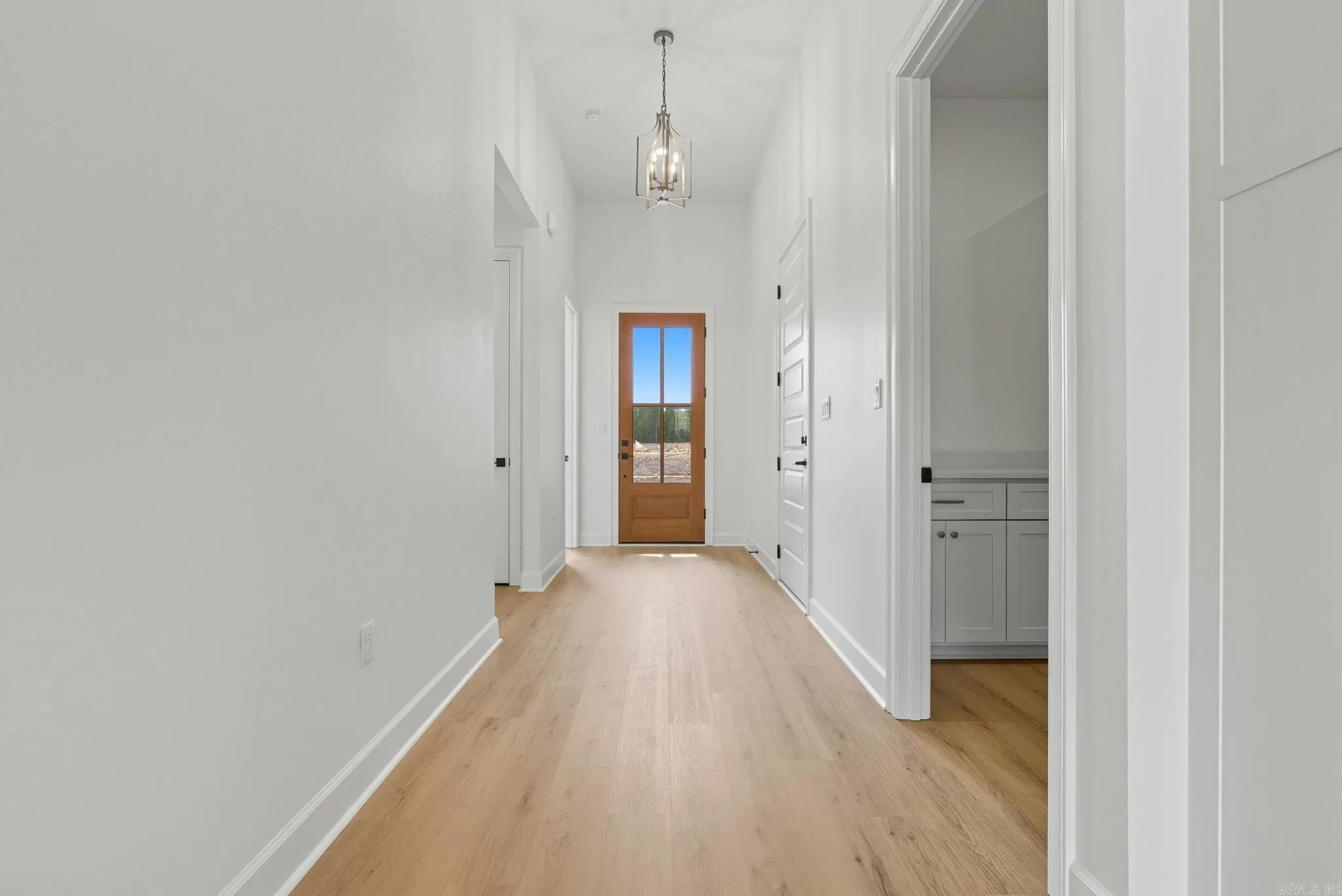 Property at 206  Edgewood - Image 27