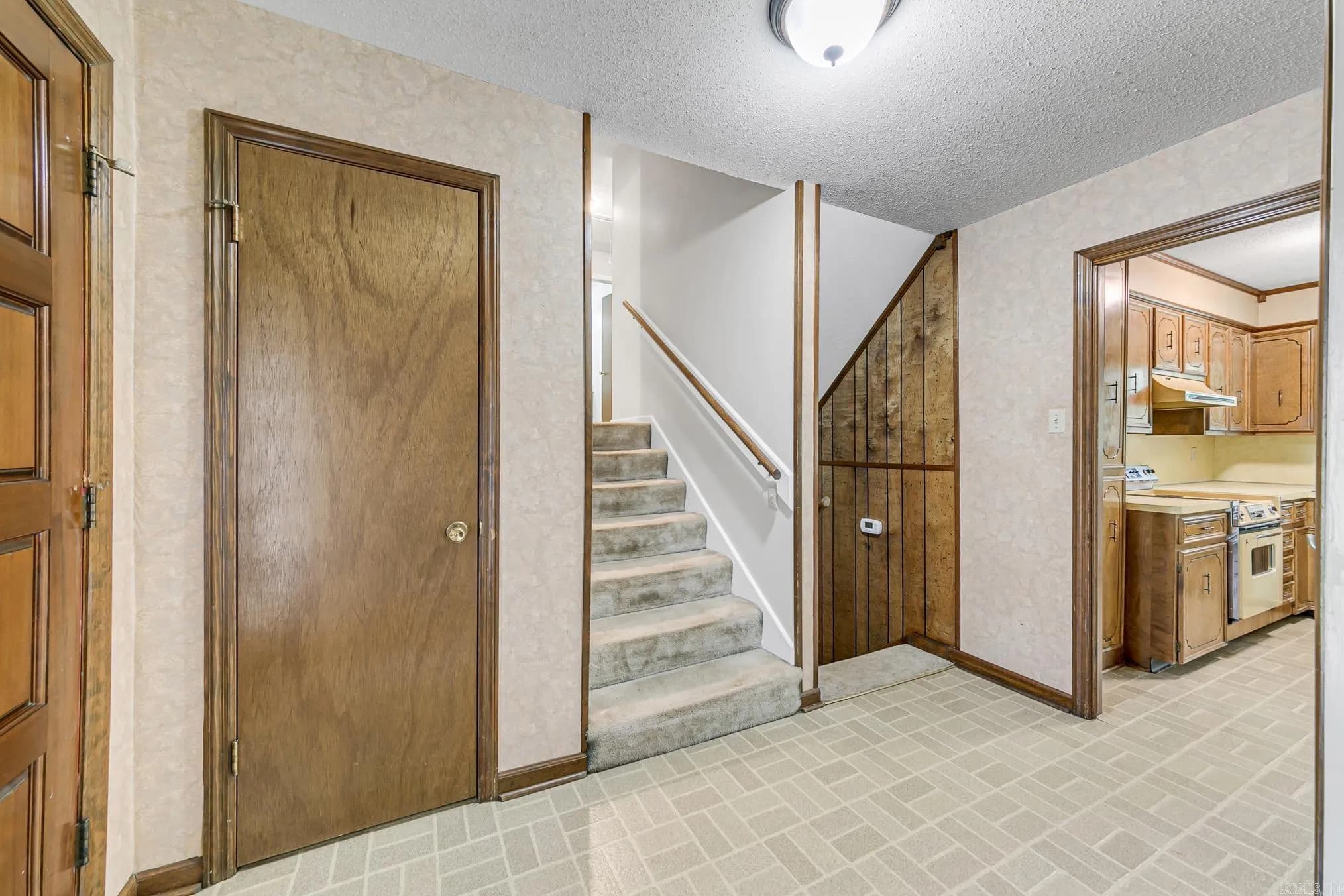 Property at 17  Point south - Image 5