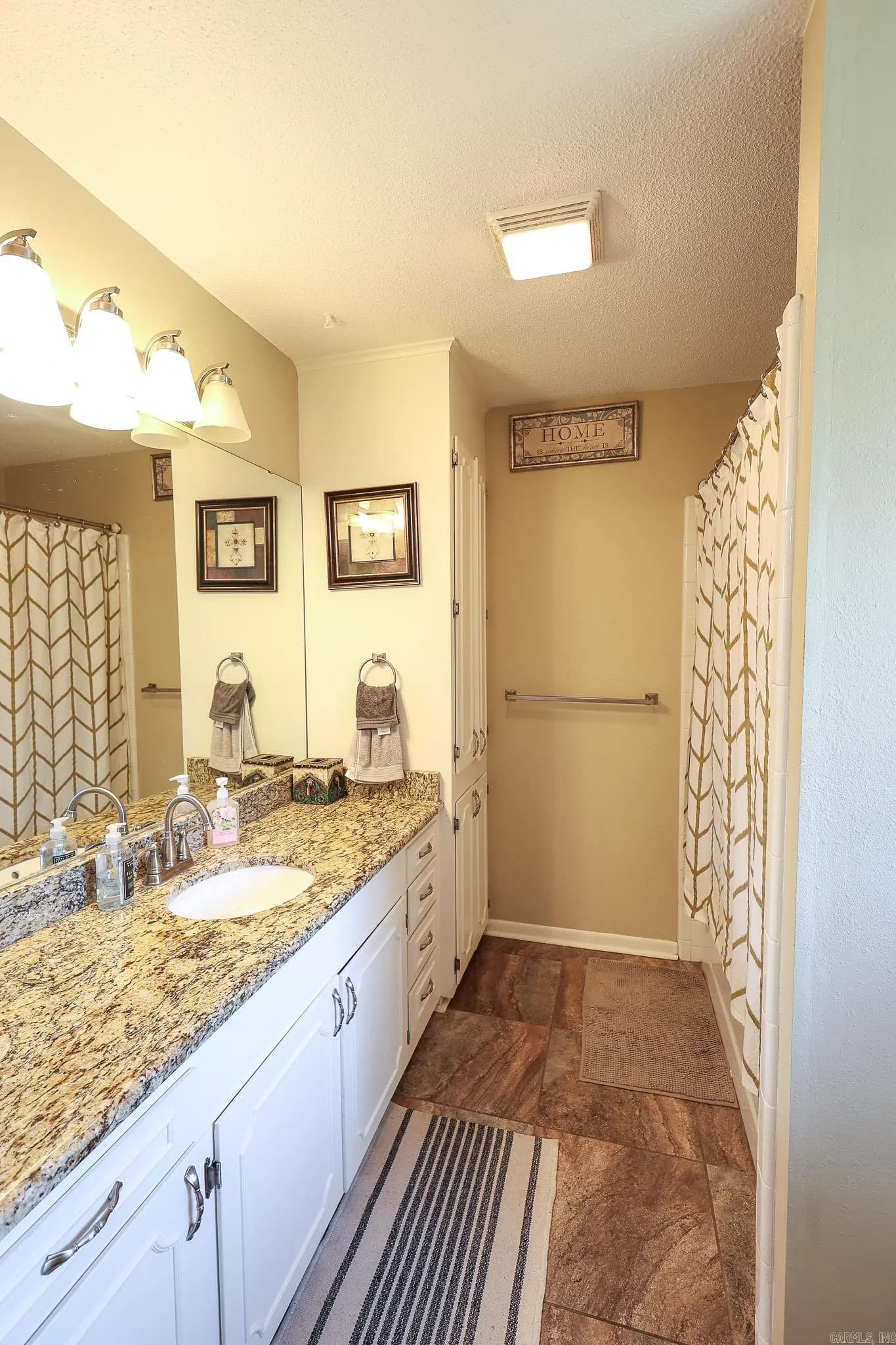 Property at 2305 W Main - Image 19