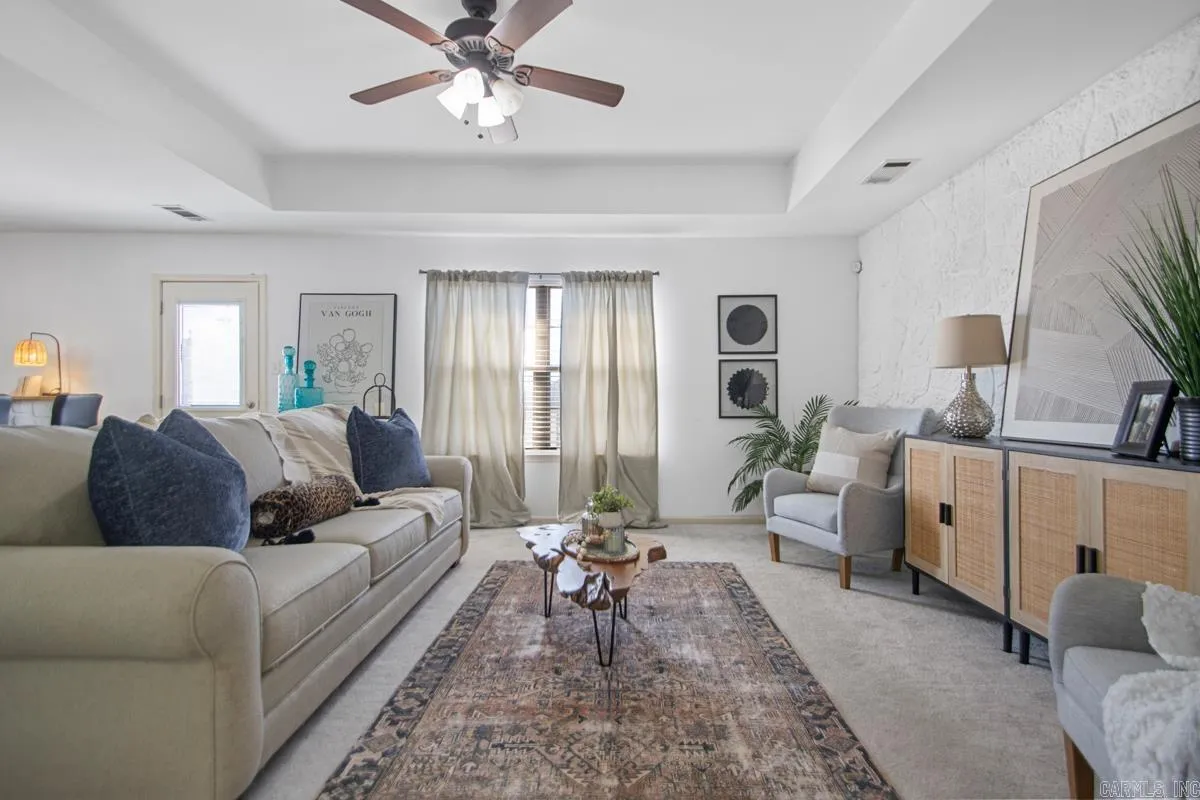 Property at 705  Fair lane - Image 6