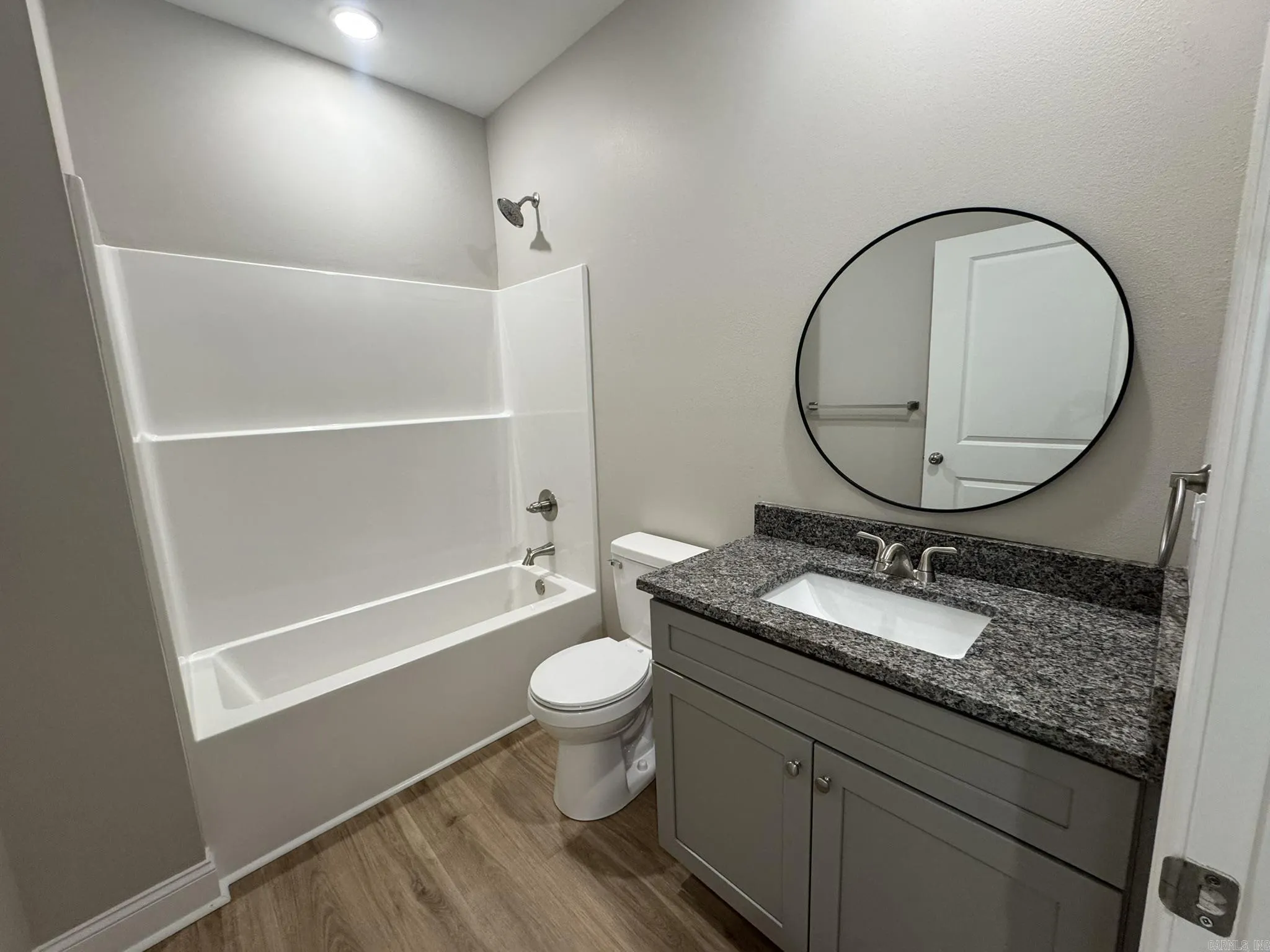 Property at 217 N Elm - Image 17
