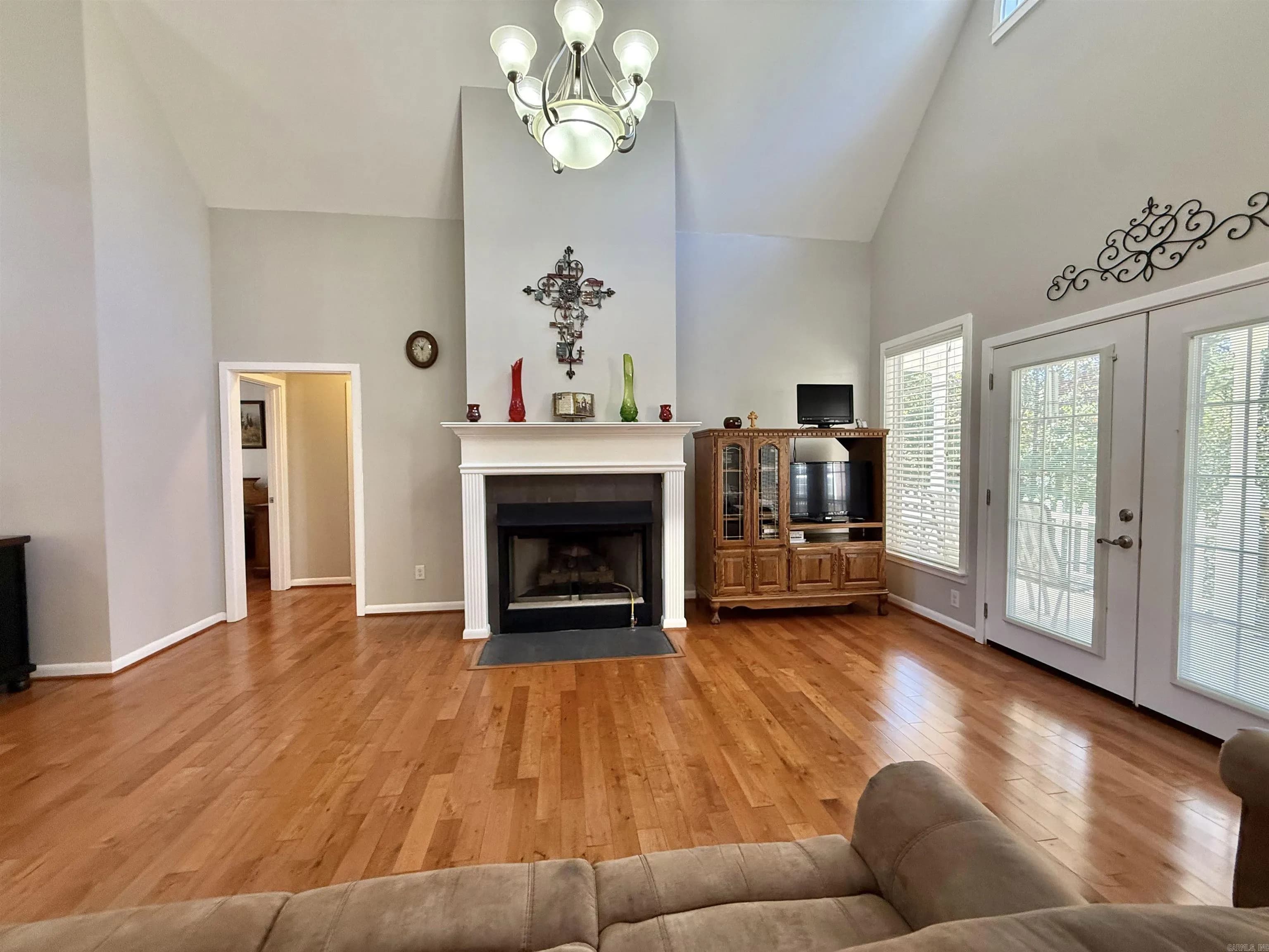 Property at 140  Scenic ridge - Image 11