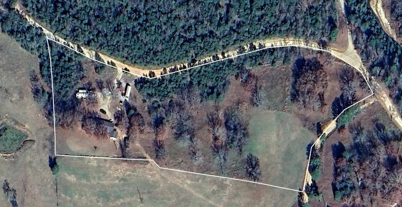 Property at 4380  Gorby road - Image 26