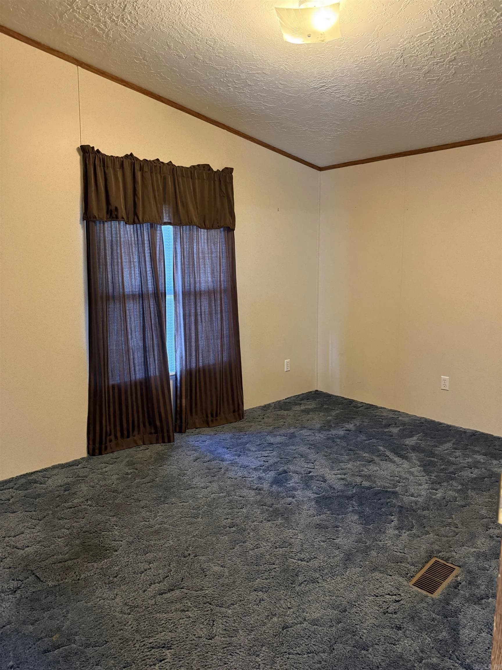 Property at 159  Deer run - Image 19