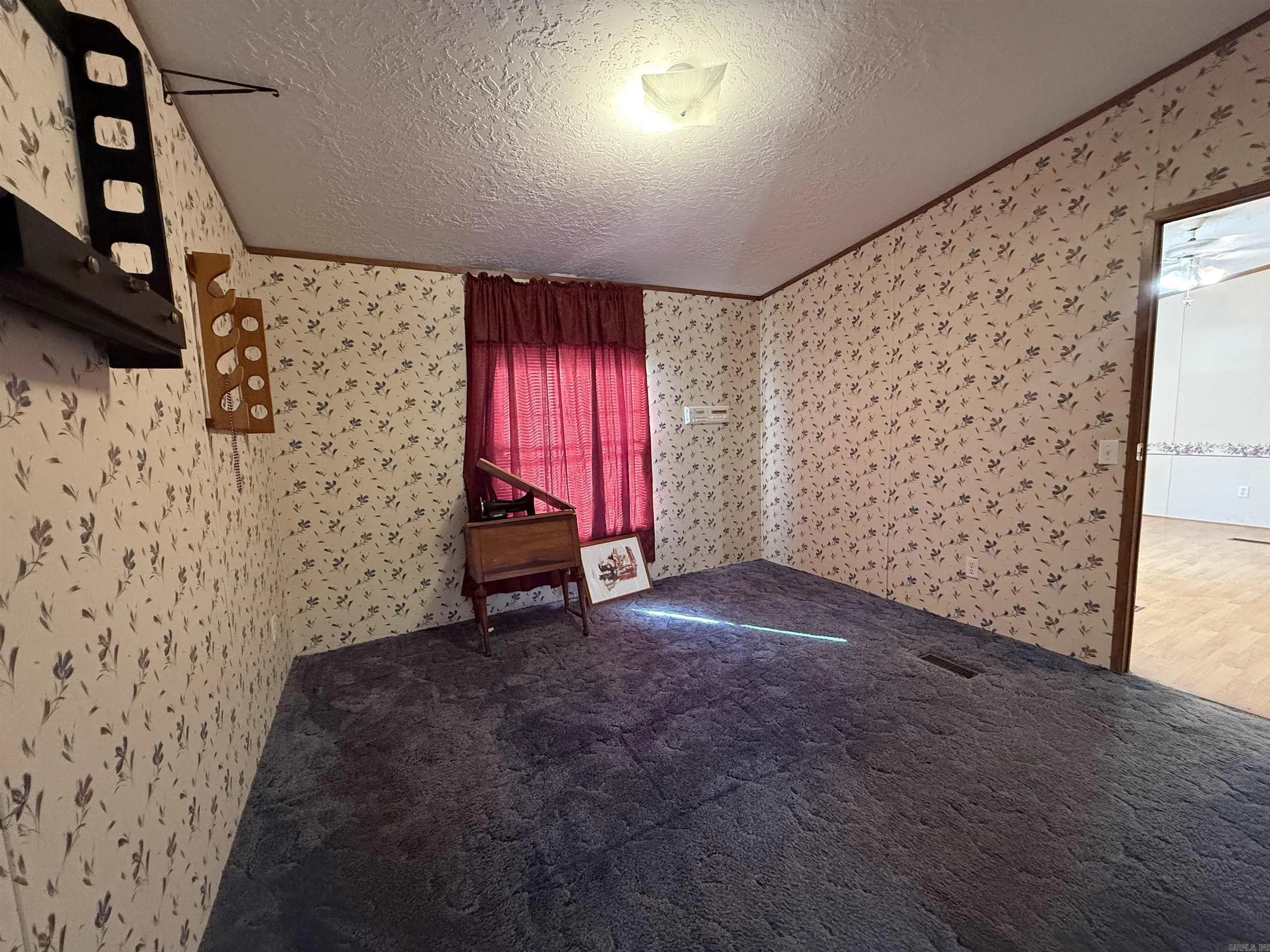 Property at 159  Deer run - Image 16