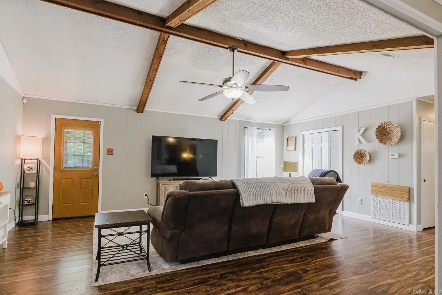 Property at 1  Neal - Image 5