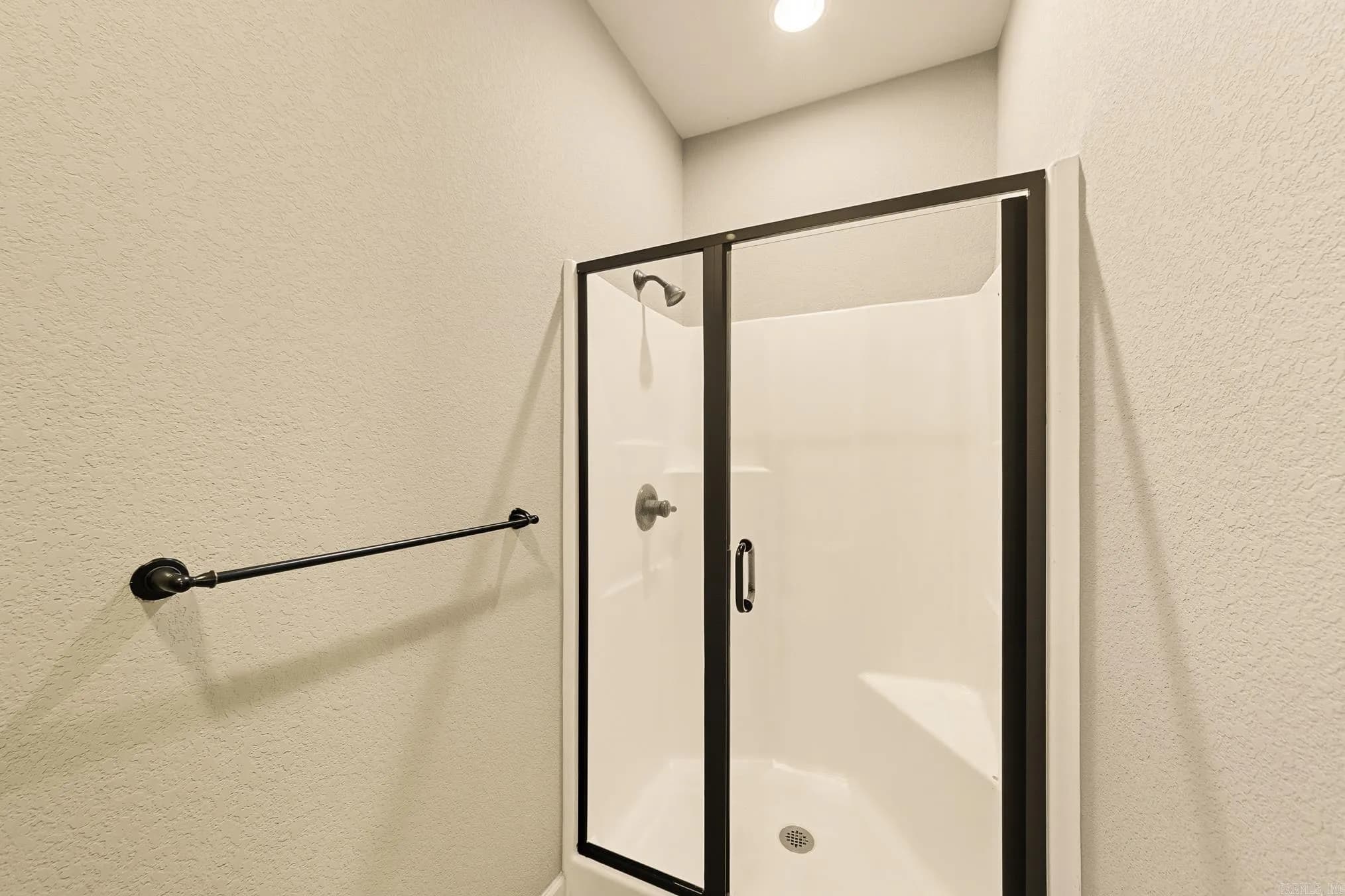 Property at 39  Bryson - Image 32