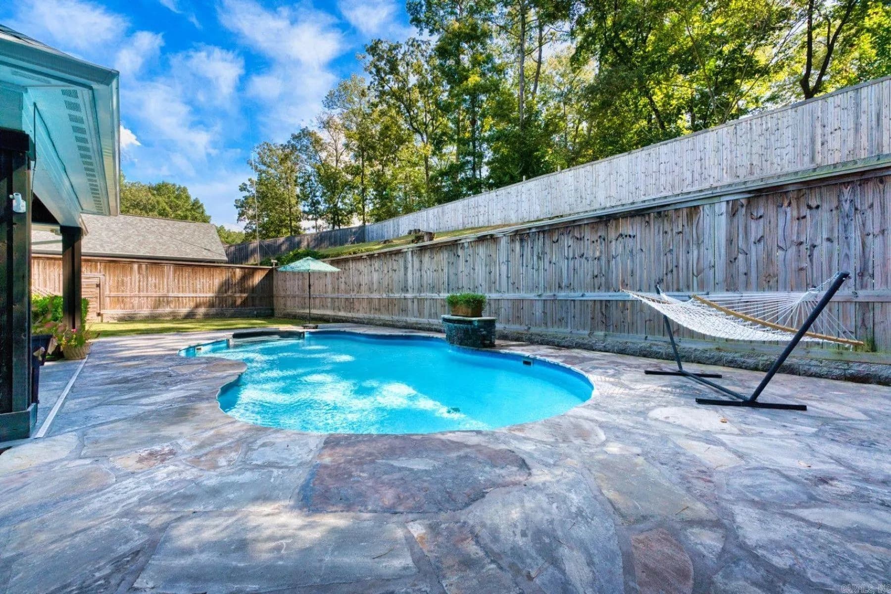 Property at 109  Mollie b court - Image 36