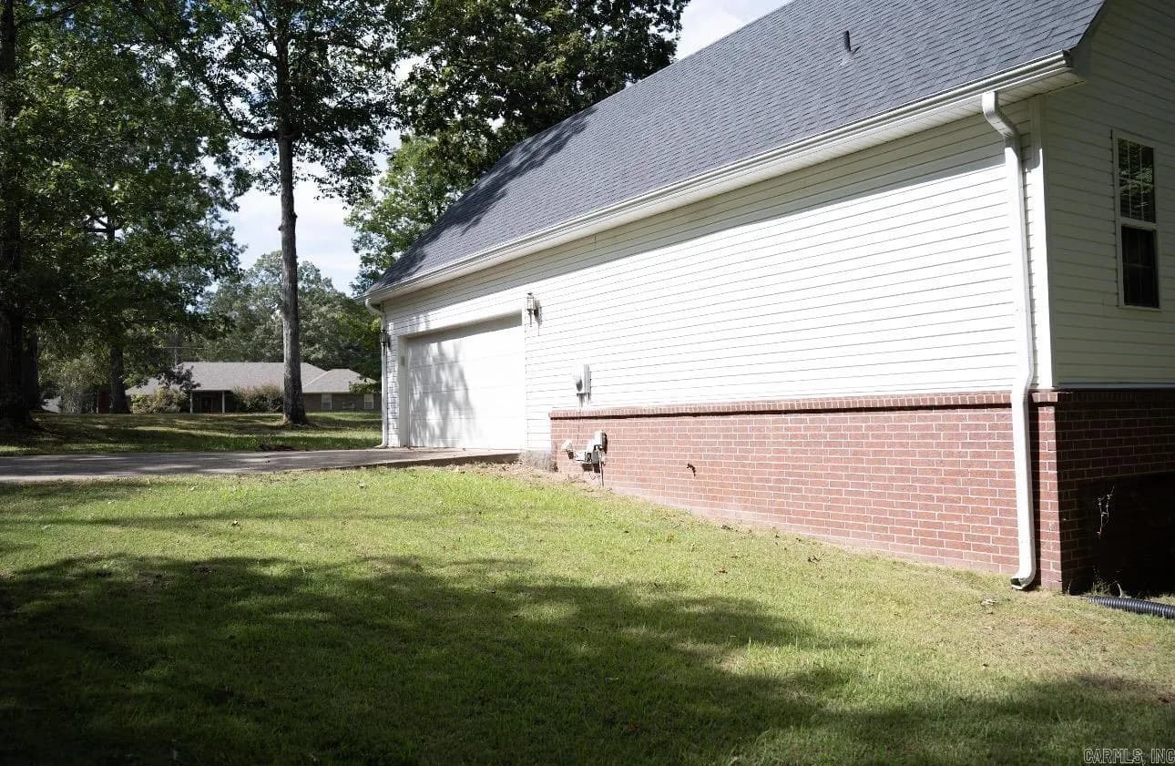 Property at 1409  Osage - Image 18