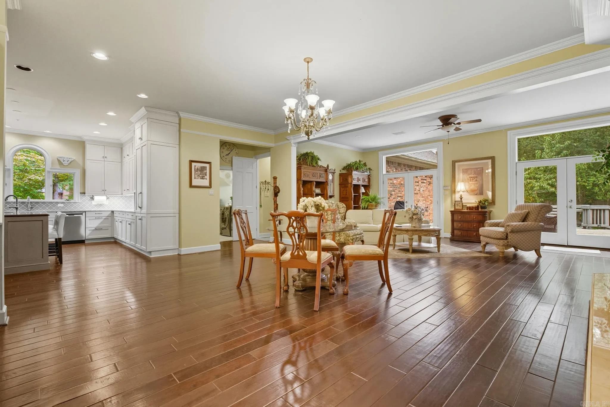 Property at 37  Chenal circle - Image 24
