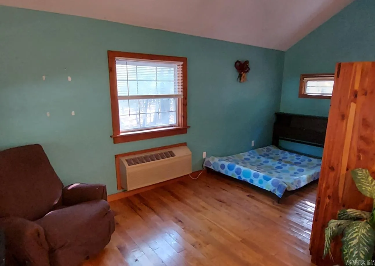 Property at 281  Danny dr - Image 17