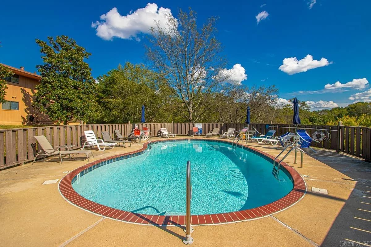 Property at 1100  Woodlawn unit 52  Unit 52 - Image 30