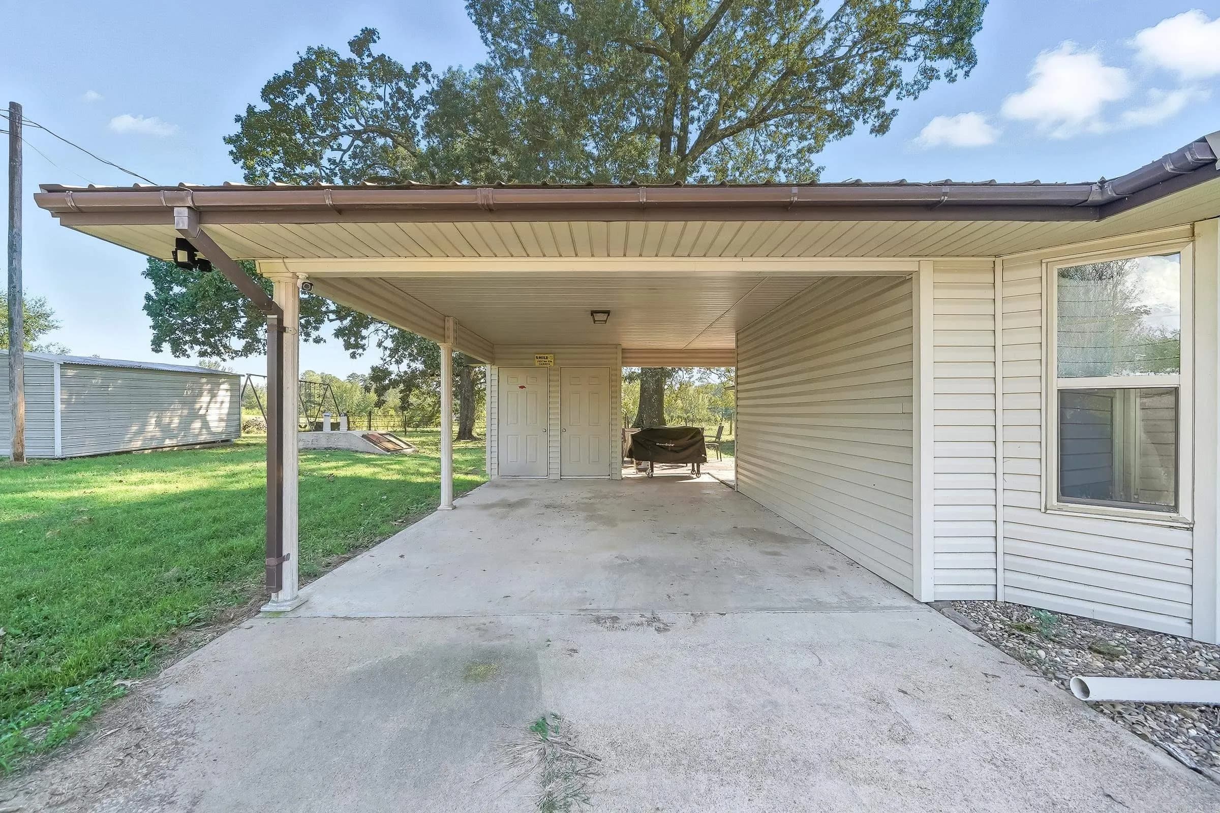 Property at 415  Crooked road - Image 42