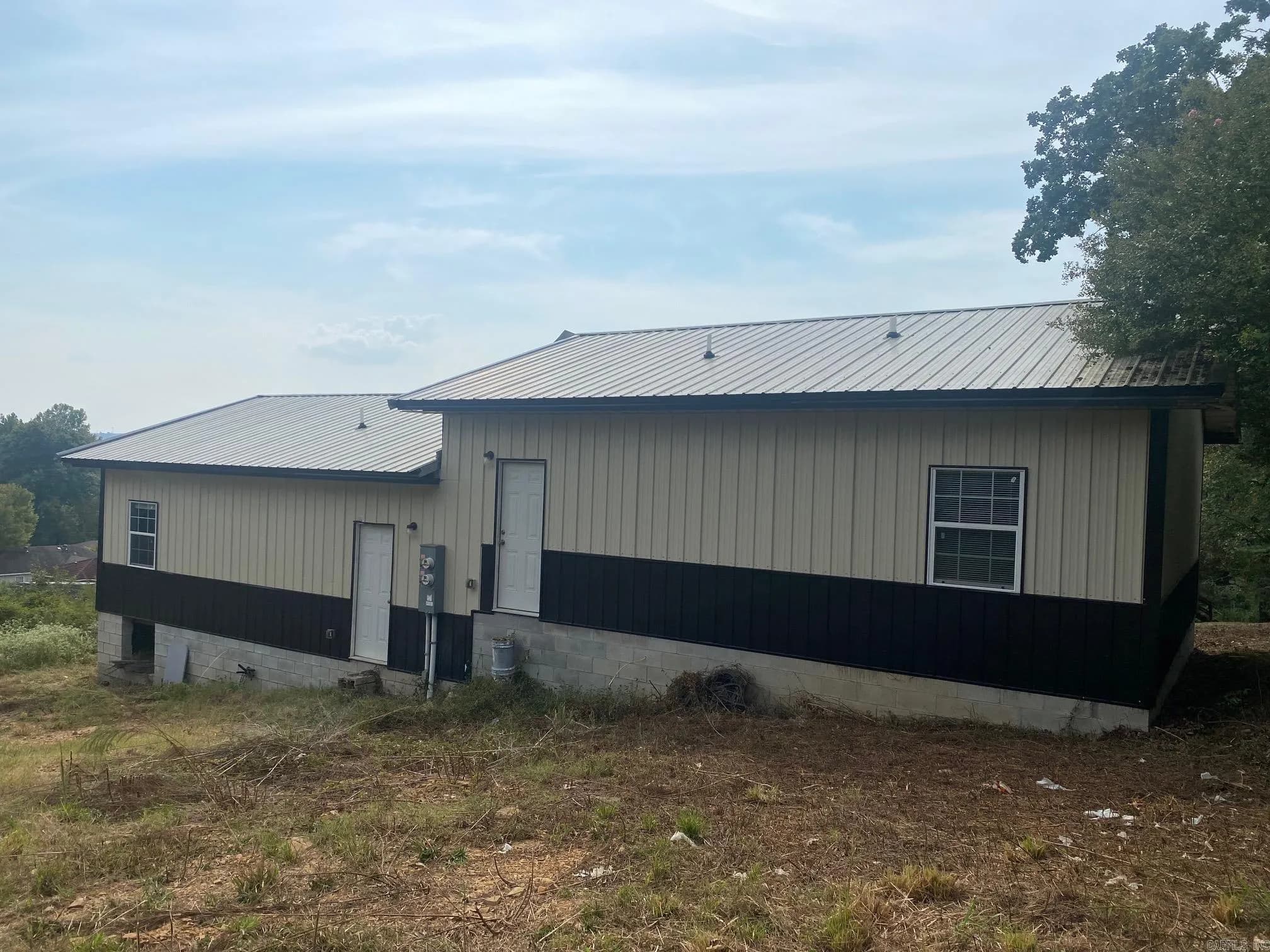 Property at 67  Aloha - Image 2