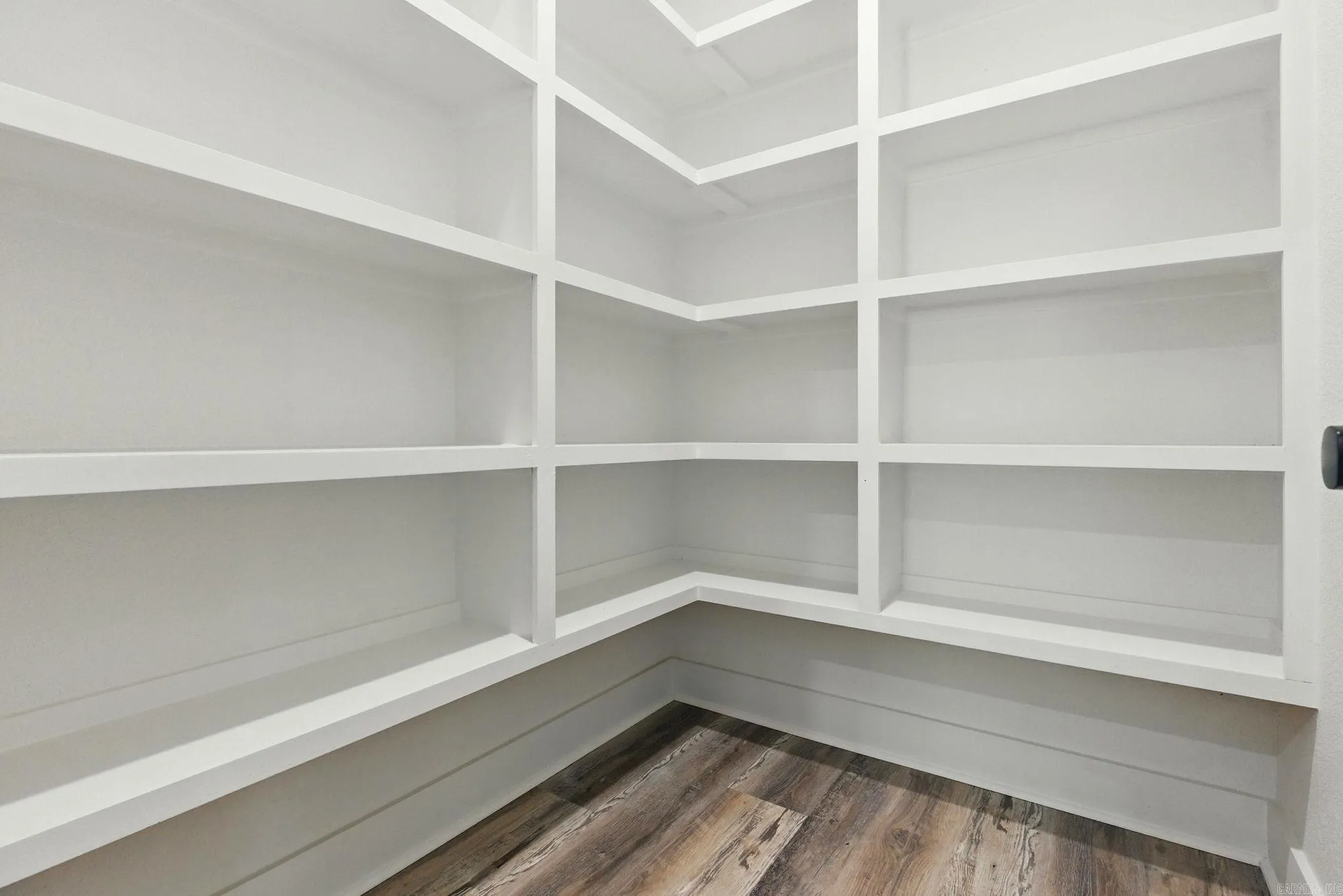 Property at 1008  Parkside - Image 39