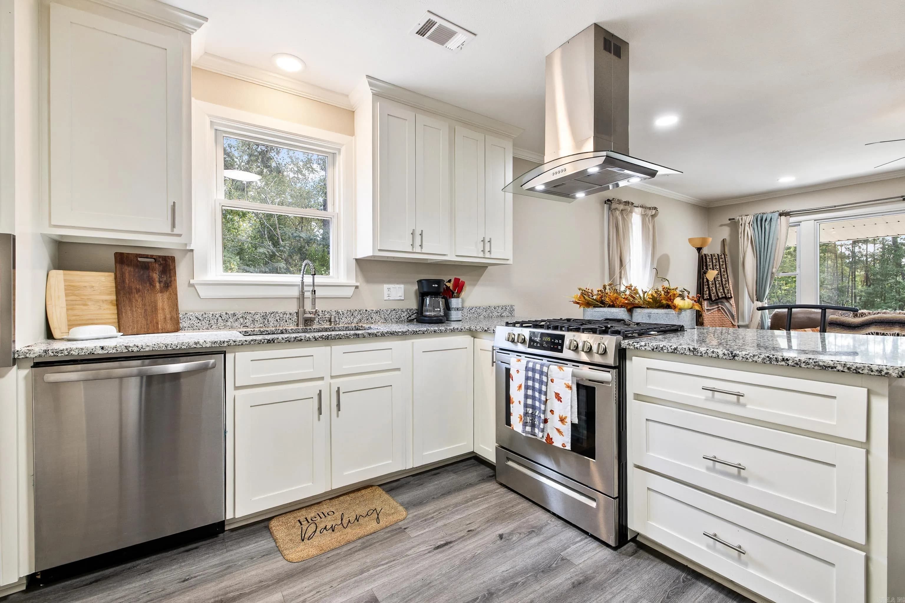 Property at 3222  Silica heights - Image 10