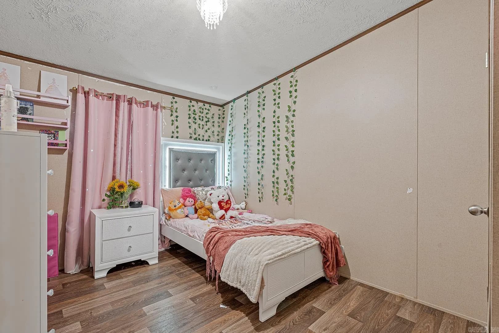 Property at 216  Cr 300 - Image 5