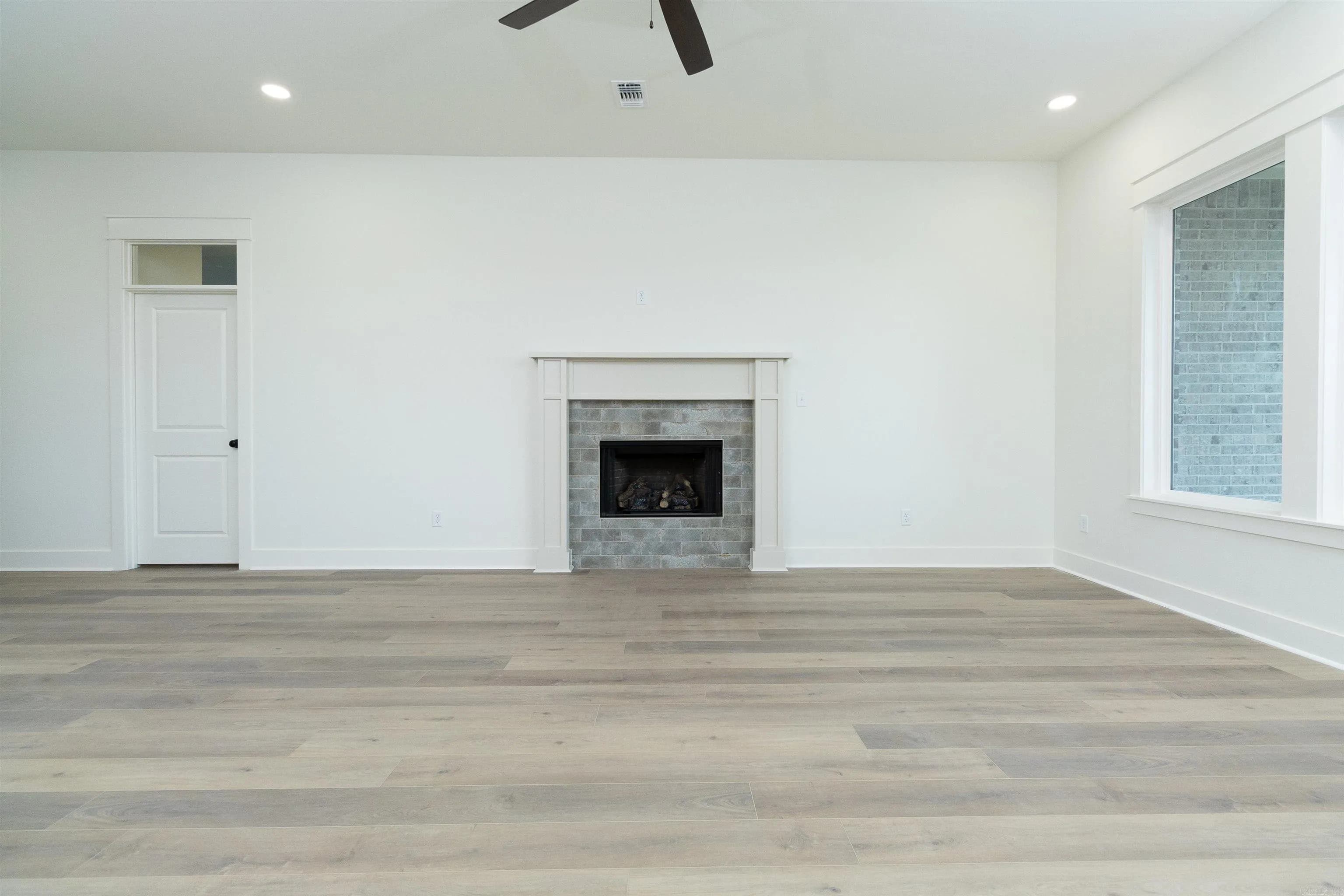 Property at 21049  Kinsley - Image 7