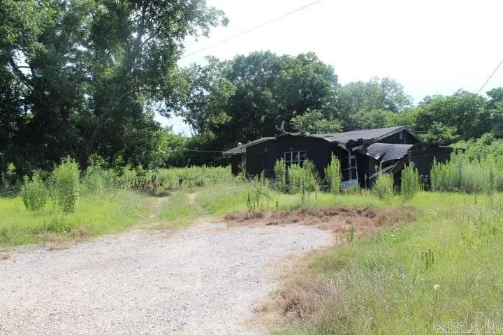 Property at 140  Morphis - Image 1