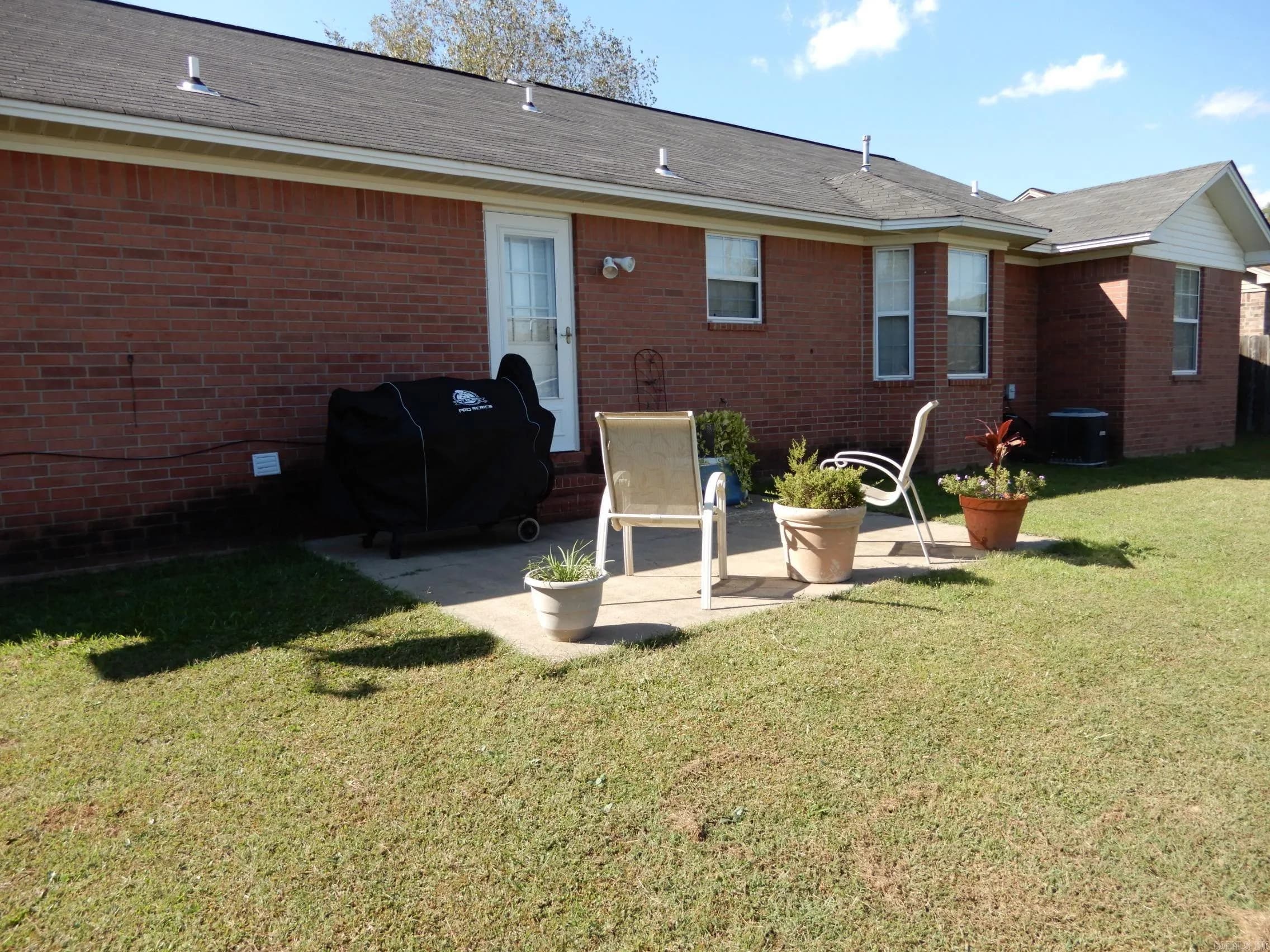 Property at 124  March cv - Image 33