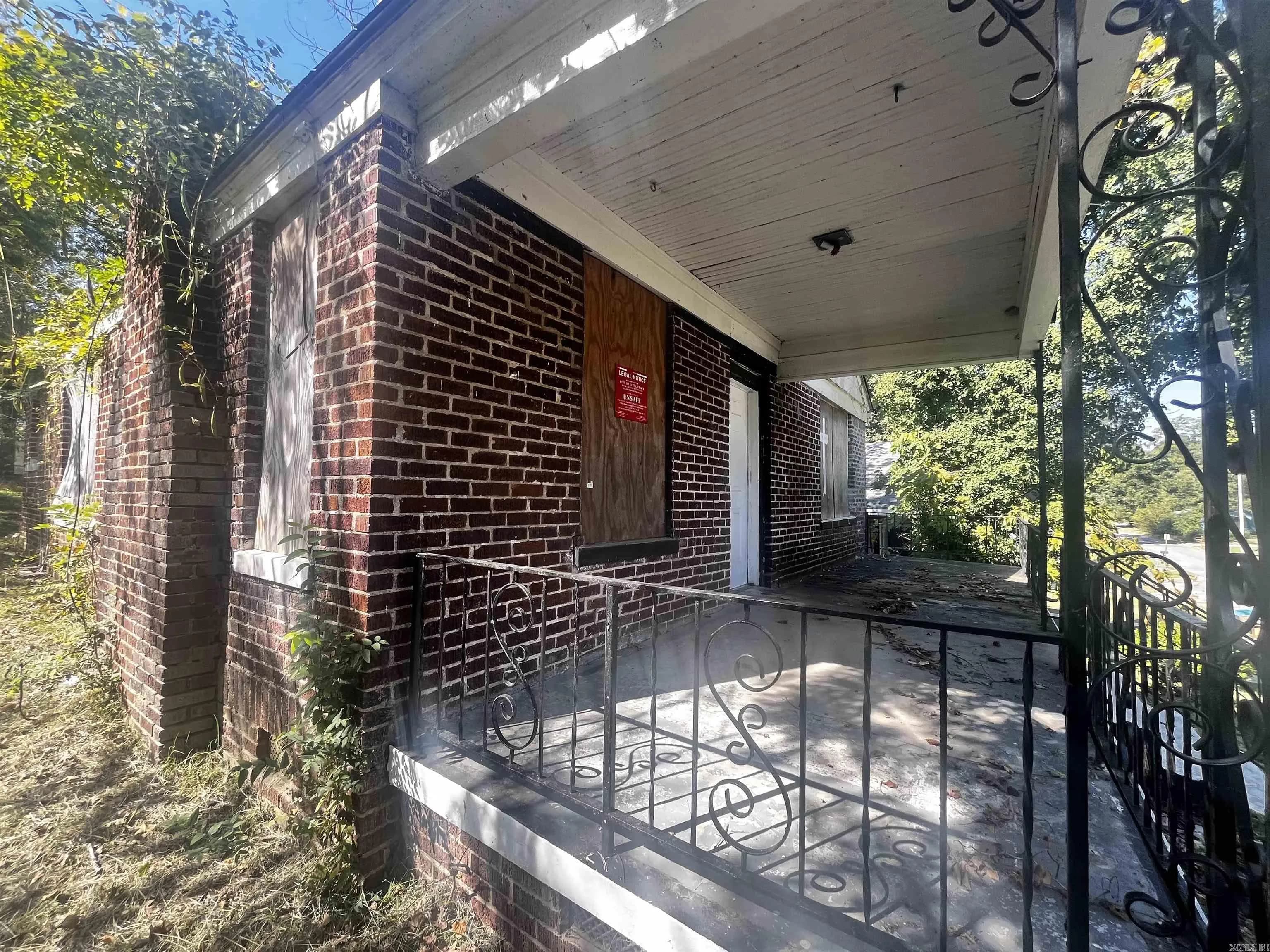 Property at 1806  Johnson - Image 11
