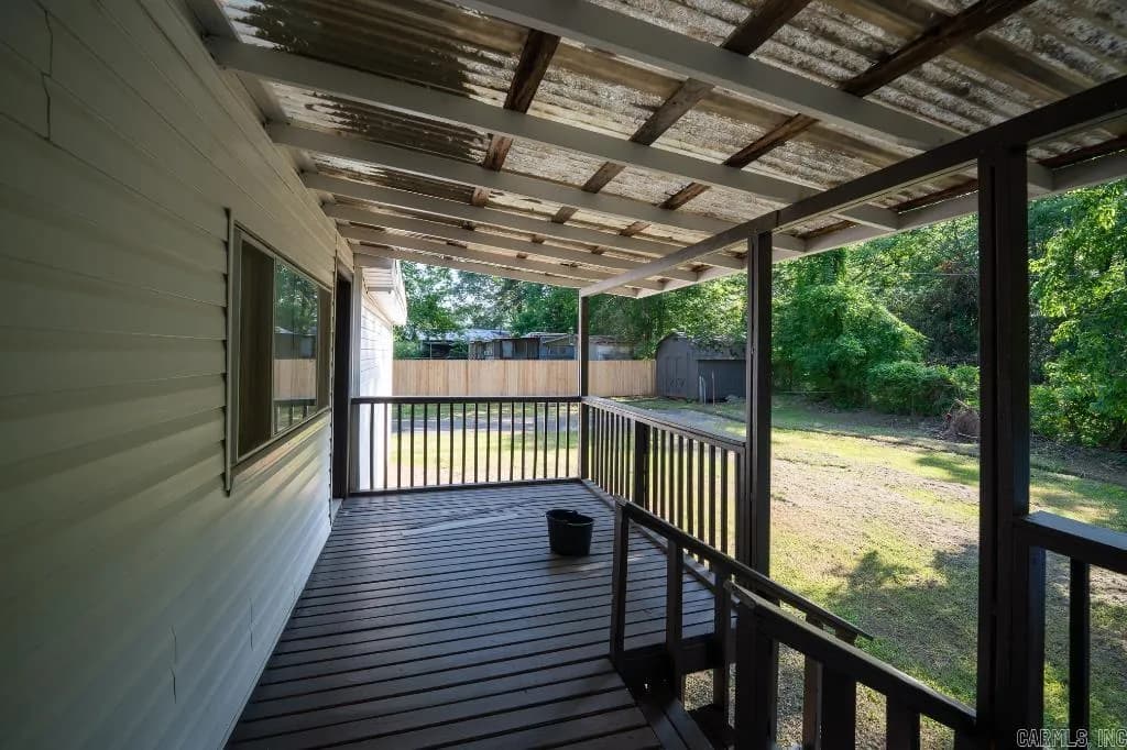 Property at 208  King - Image 23