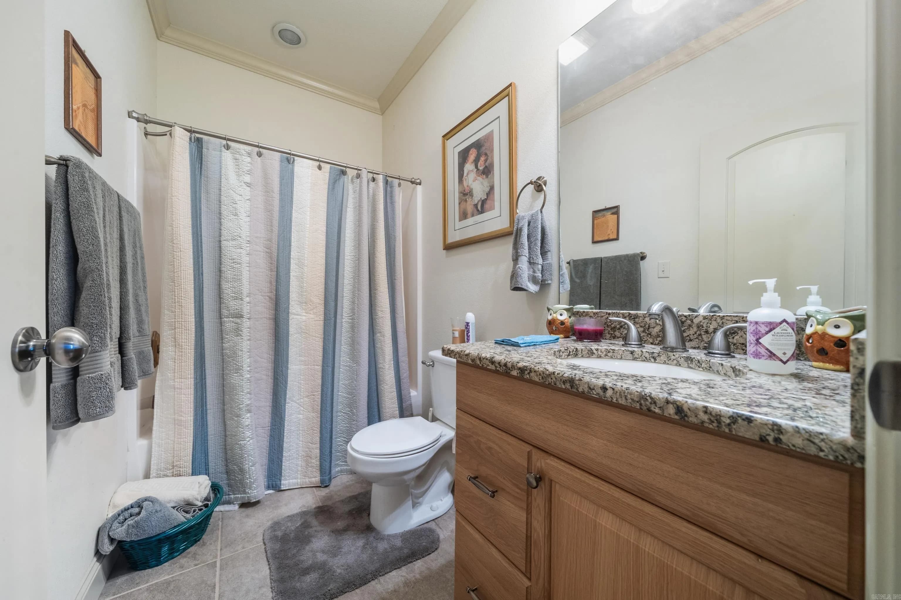 Property at 172  Mapleleaf - Image 40