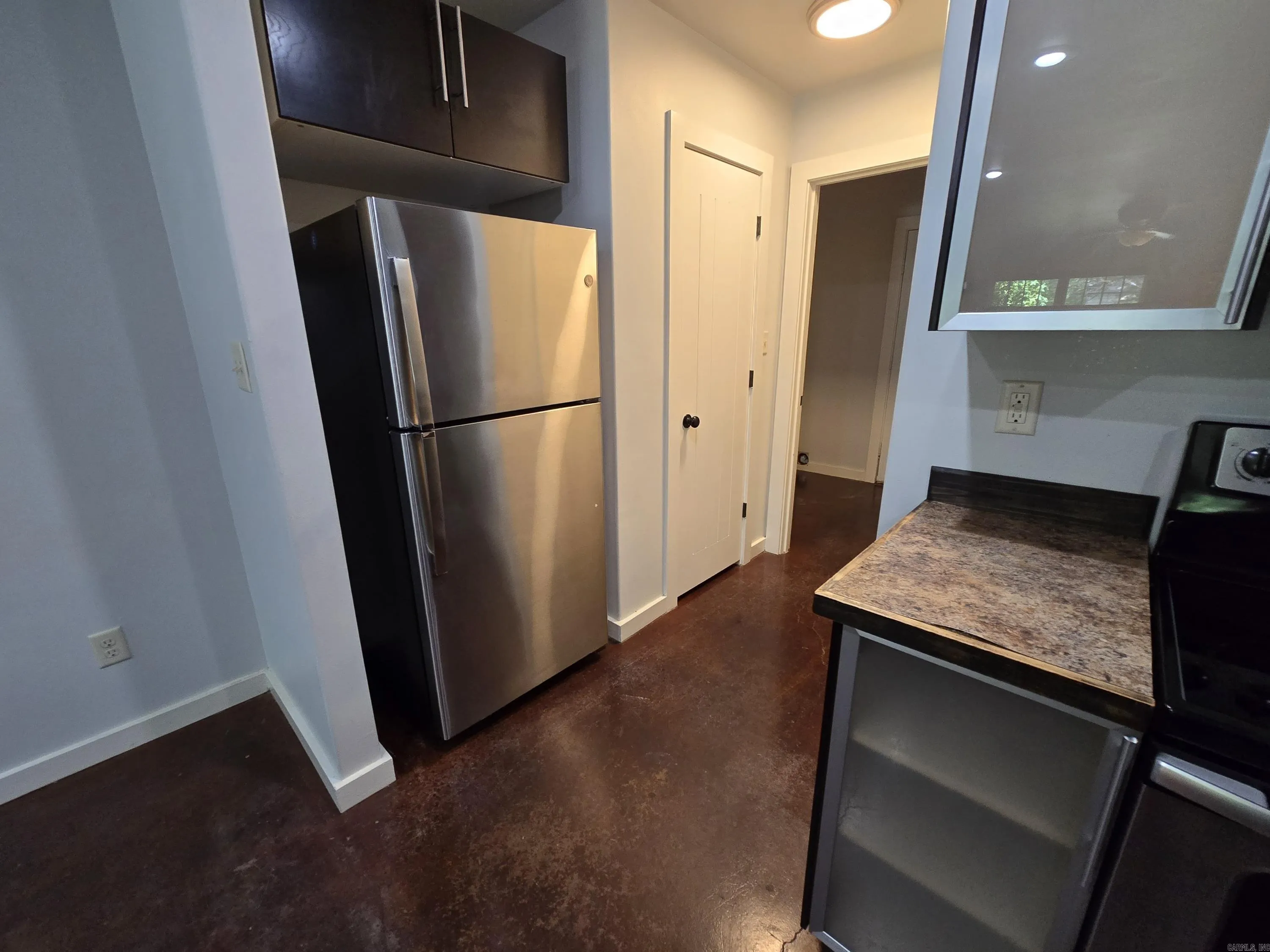 Property at 110 SE 2nd unit 2, 2 - Image 4