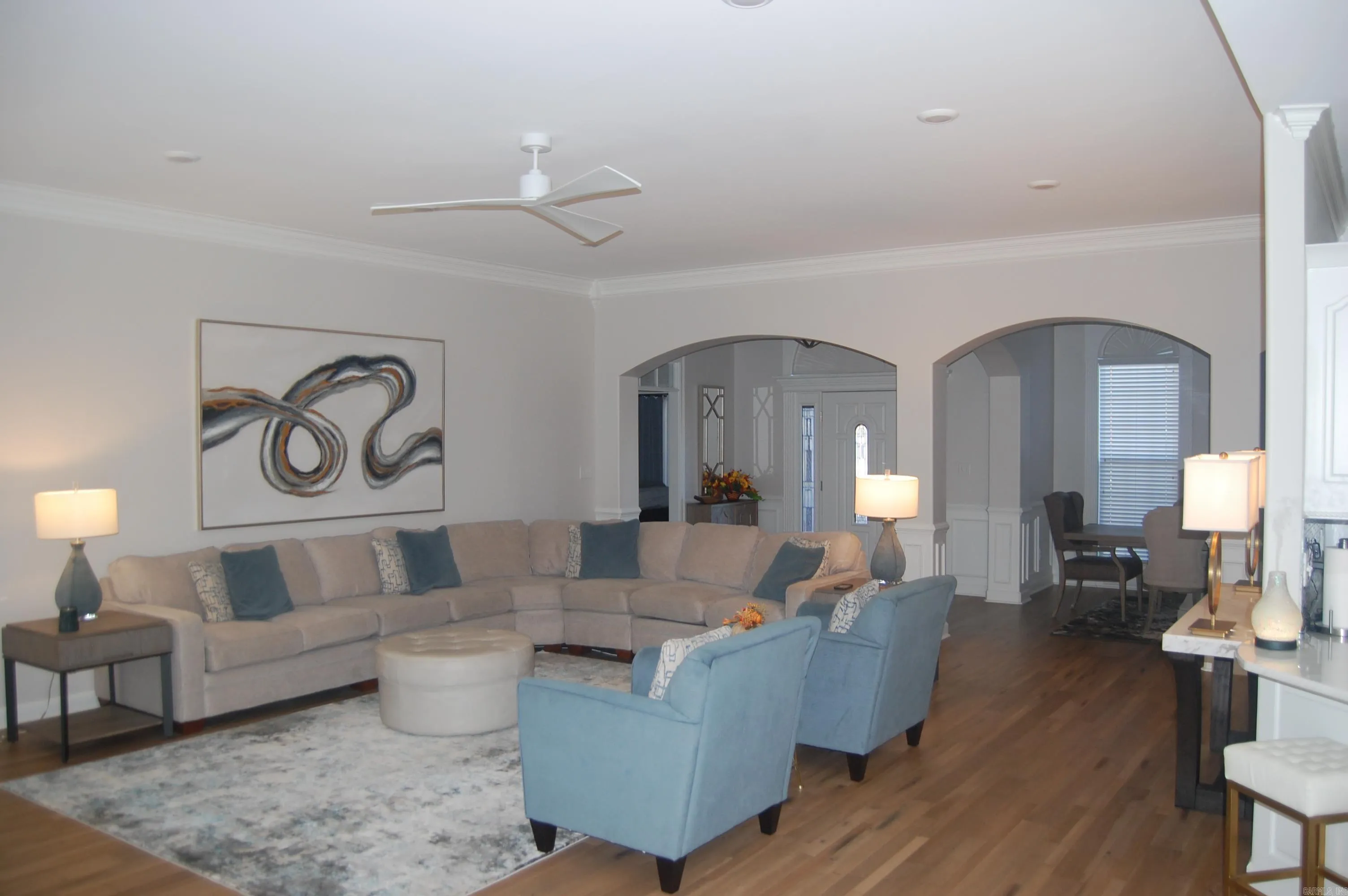 Property at 14  Bouriese - Image 17