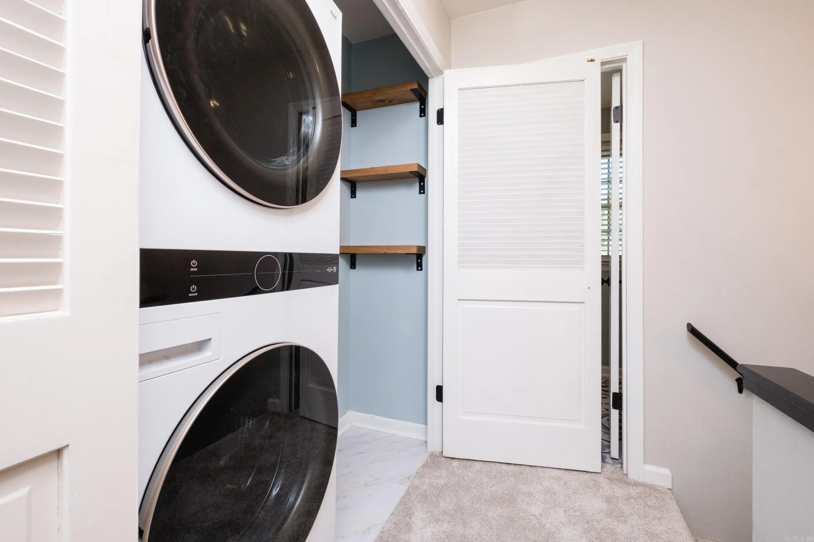 Property at 34  Kingsbridge way - Image 43