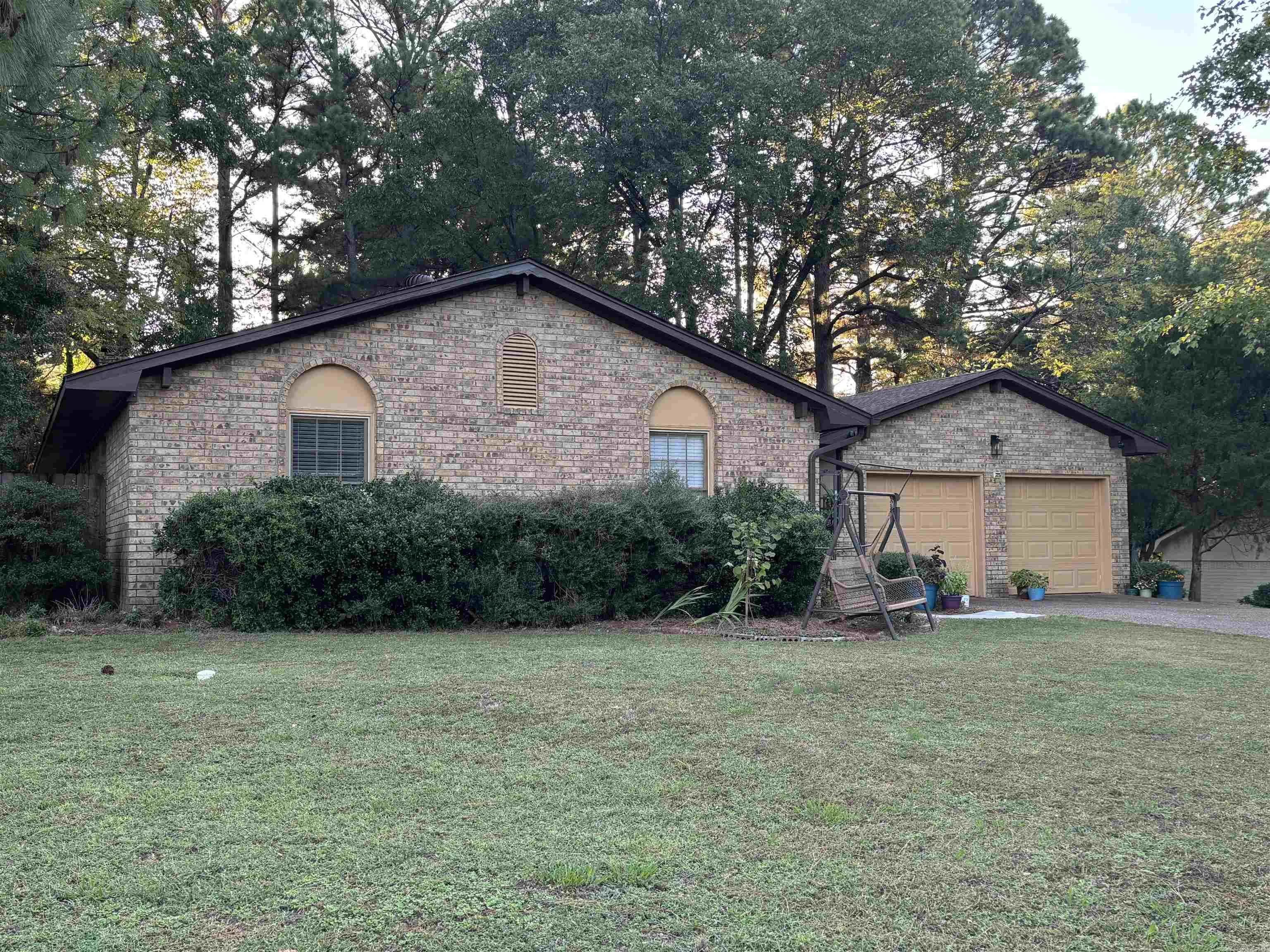 Property at 2104  Indian trails - Image 30