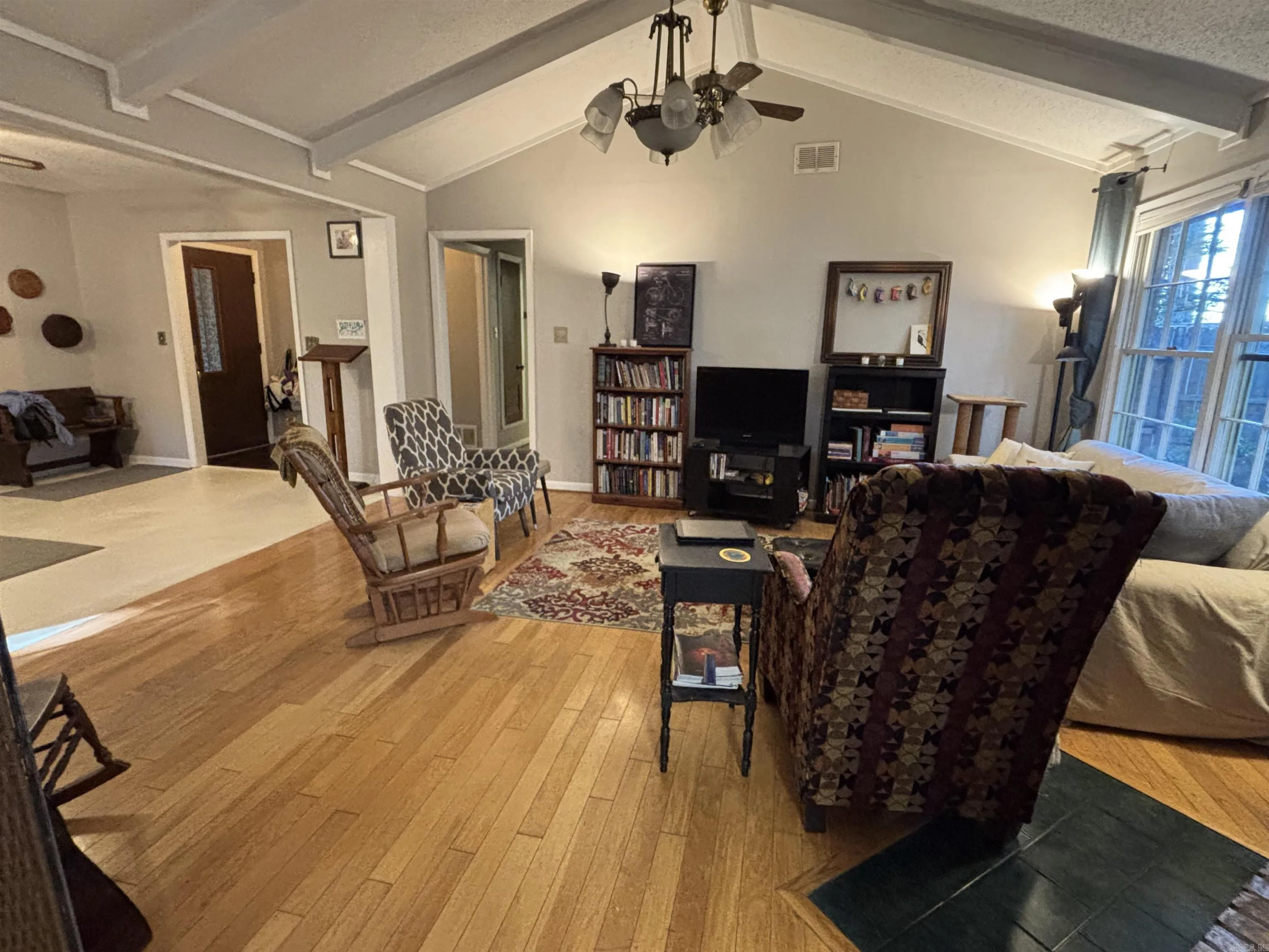 Property at 2104  Indian trails - Image 7