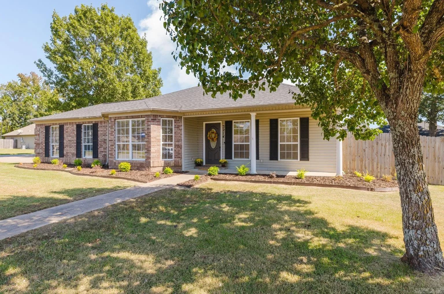 Property at 3214  Meadowlake - Image 2
