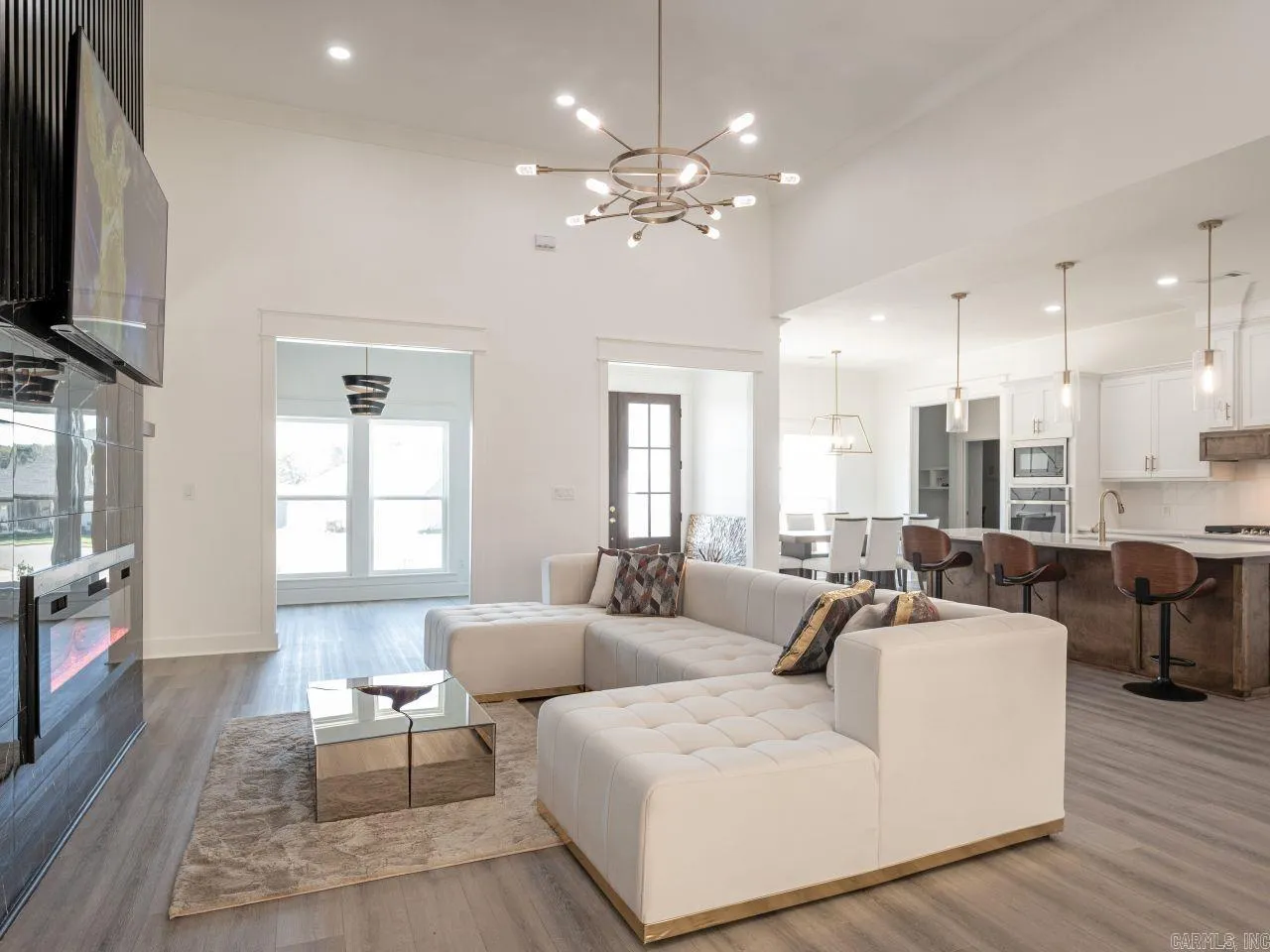 Property at 4109  Hampton - Image 6